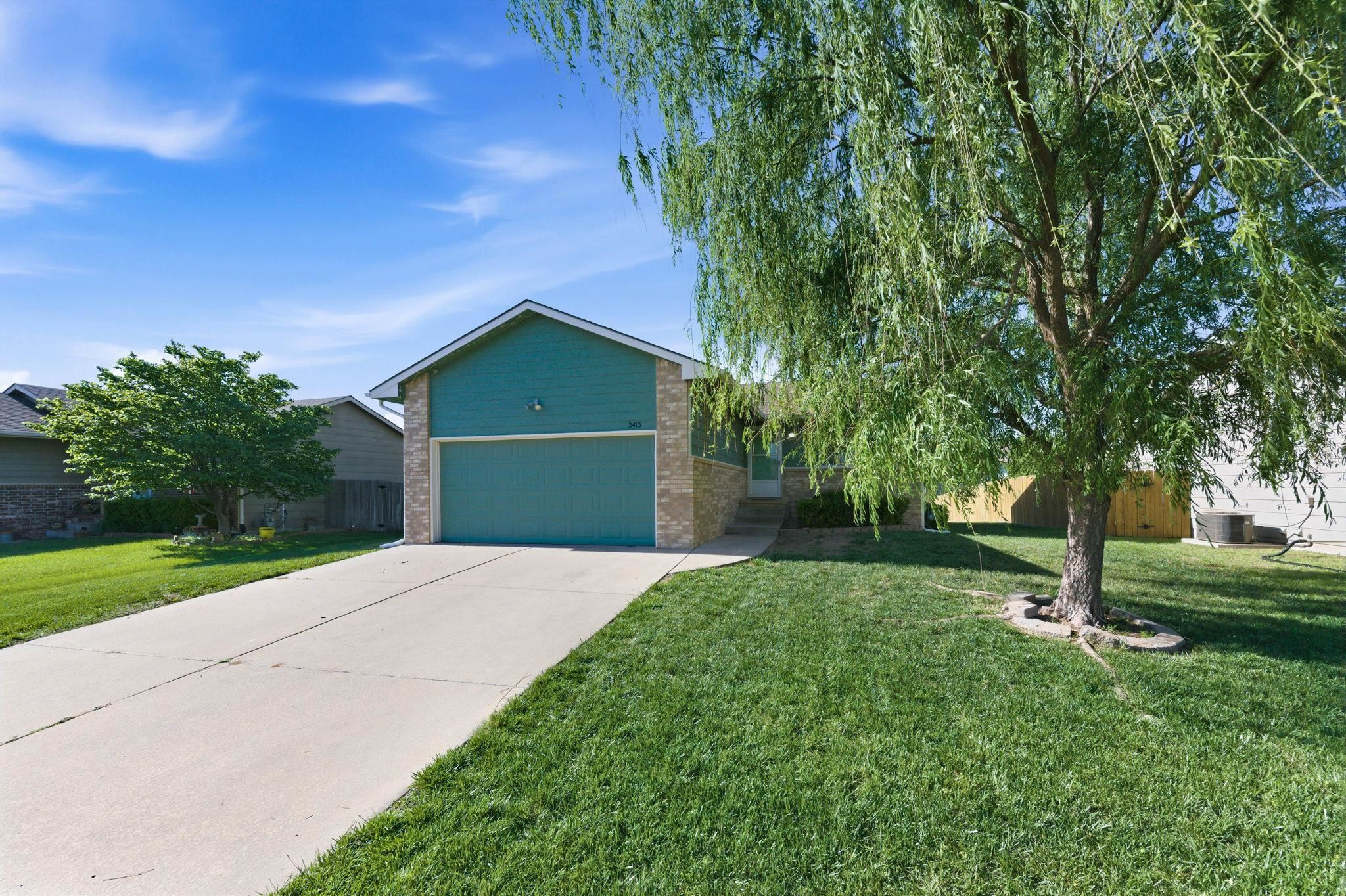 2413 E Casey Drive Goddard KS 67052