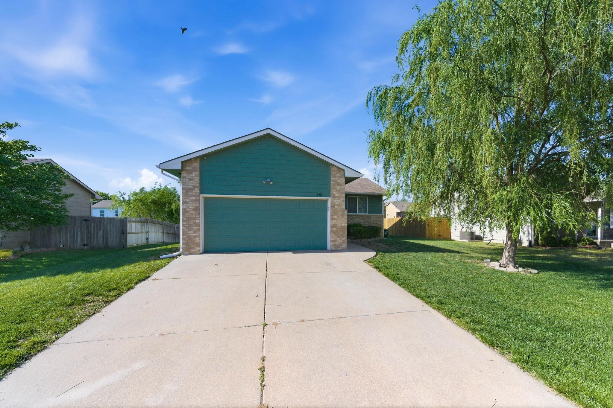 2413 E Casey Drive Goddard KS 67052