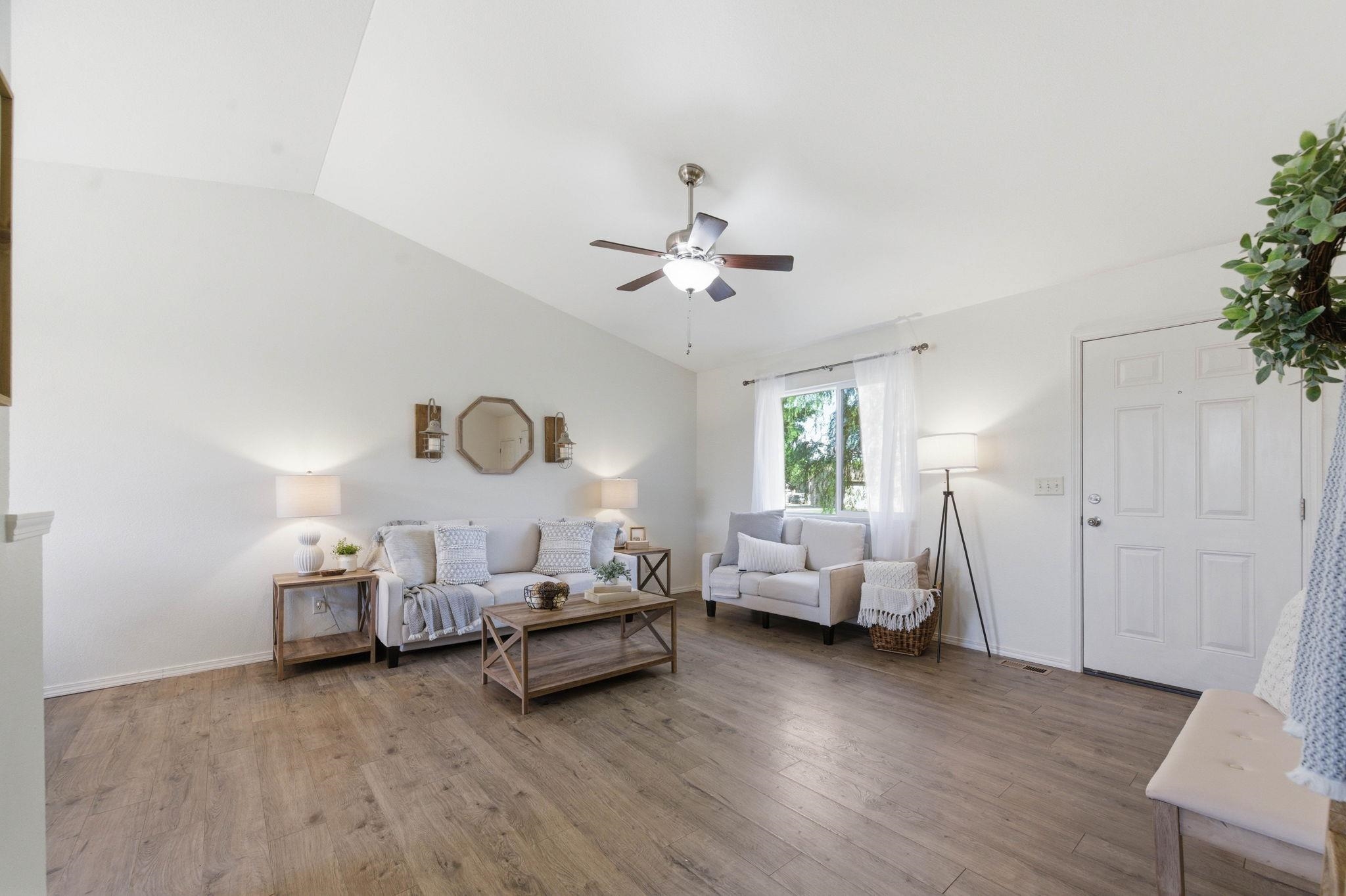 2413 E Casey Drive Goddard KS 67052