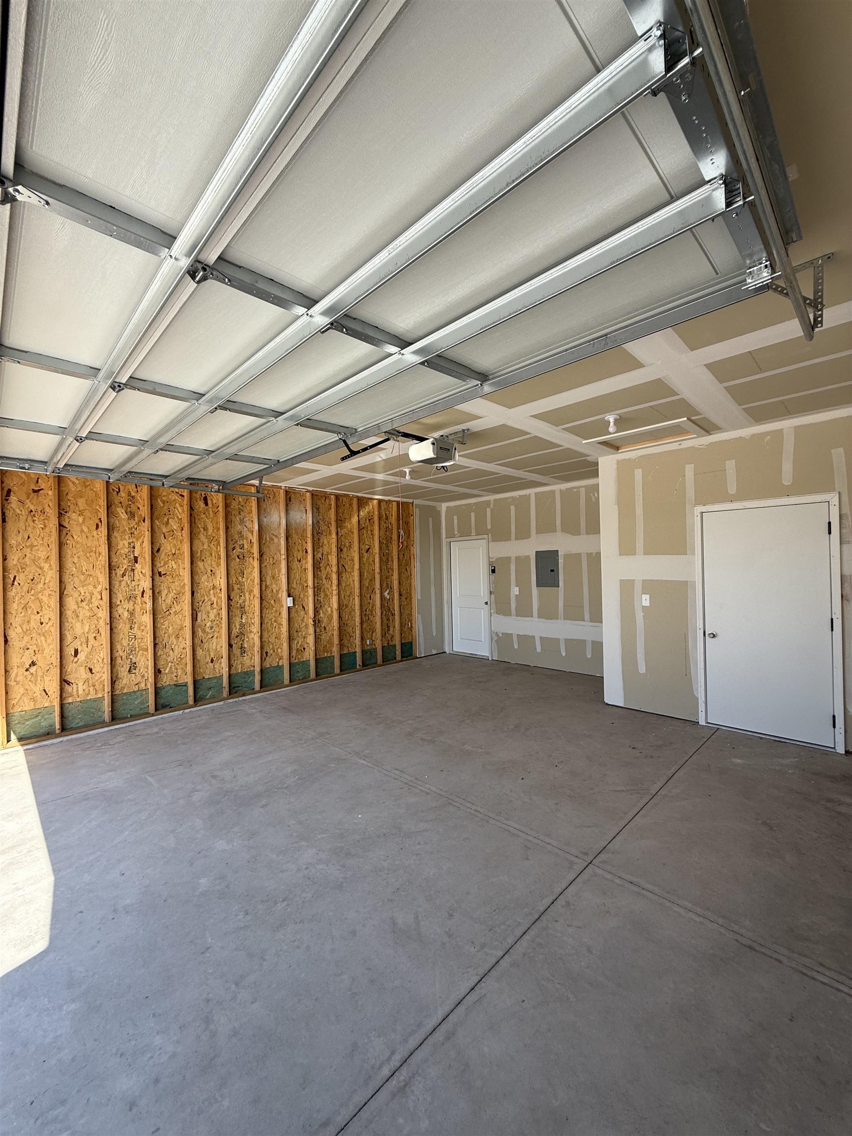 504 E Hayes Street Valley Center KS 67147