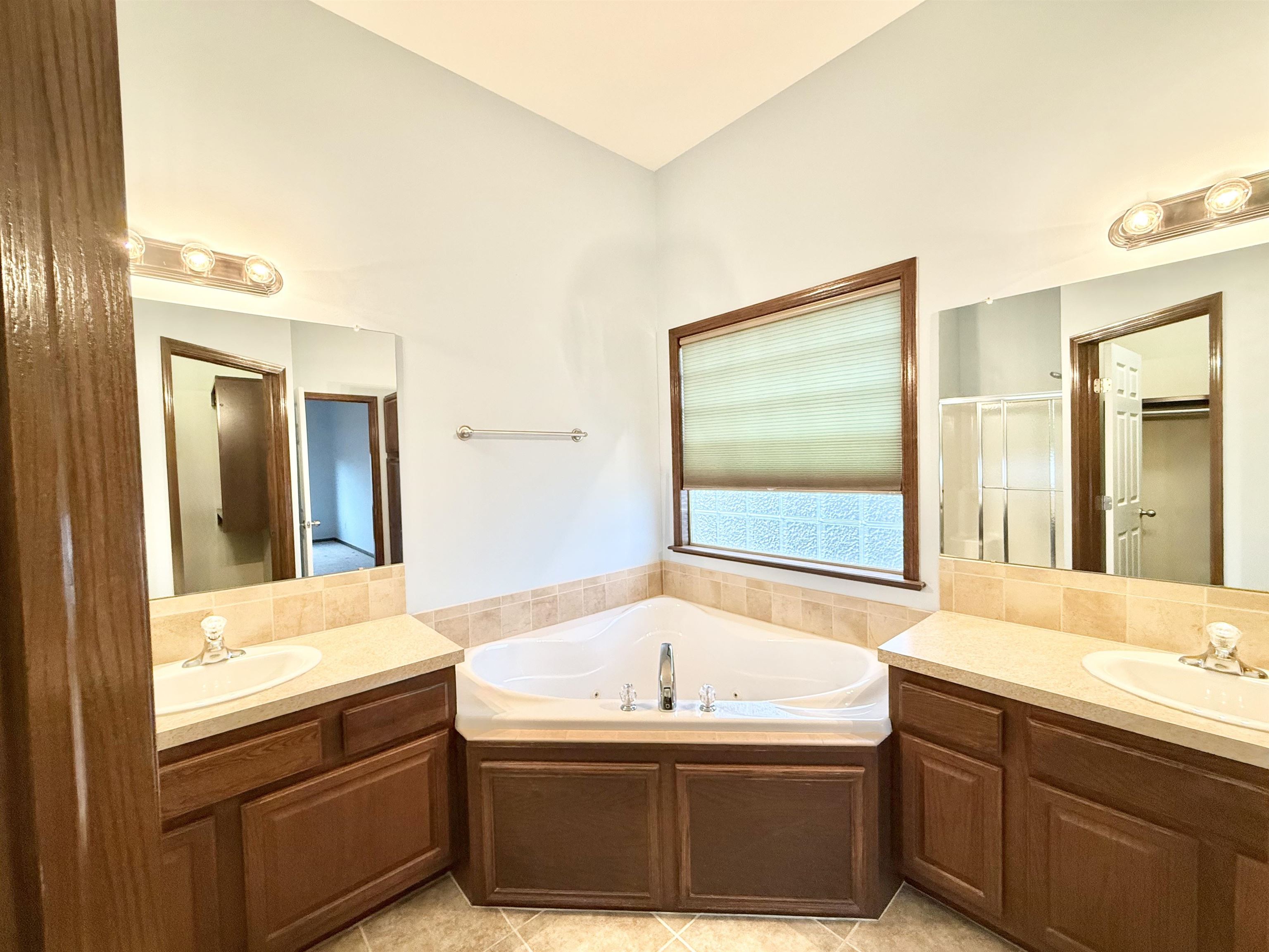 1318 E Woodbrook Street Derby KS 67037