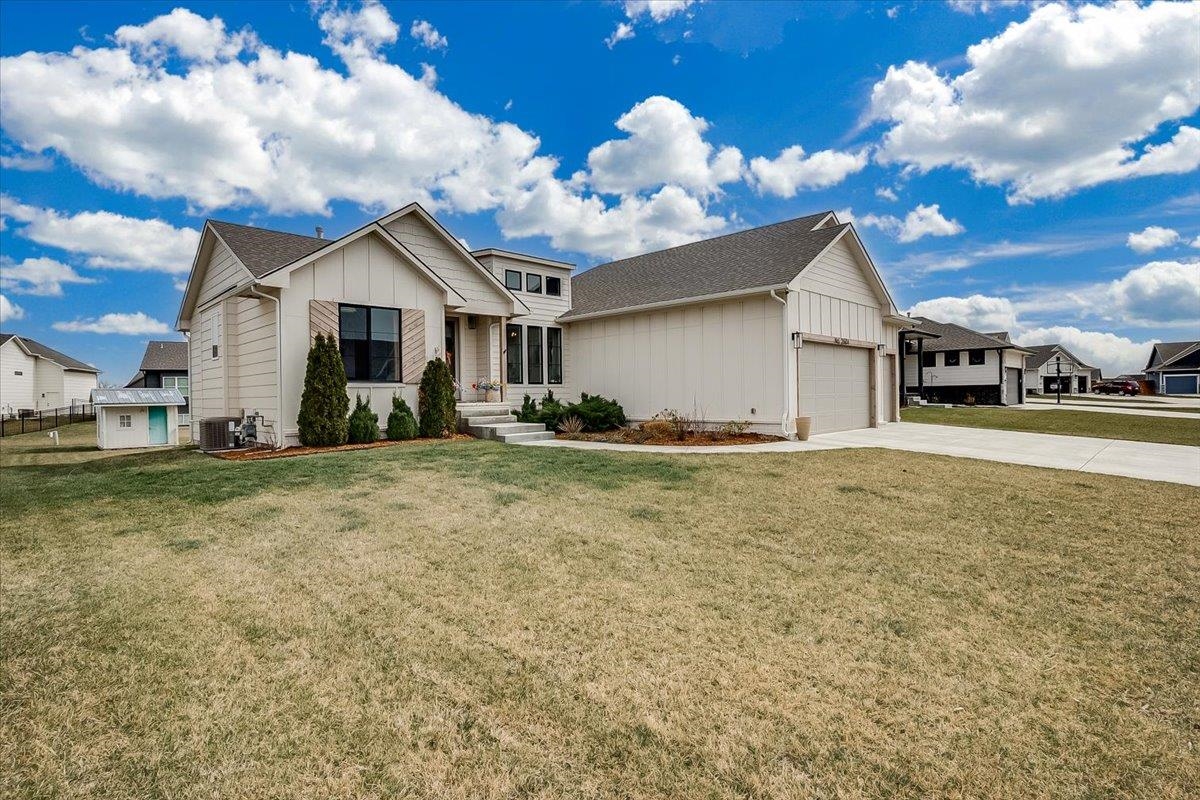 2604 N Pebble Andover KS 67002