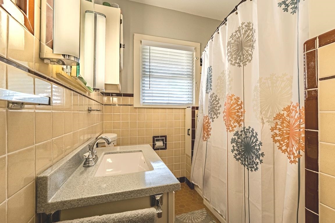 824 N Faulkner Wichita KS 67203