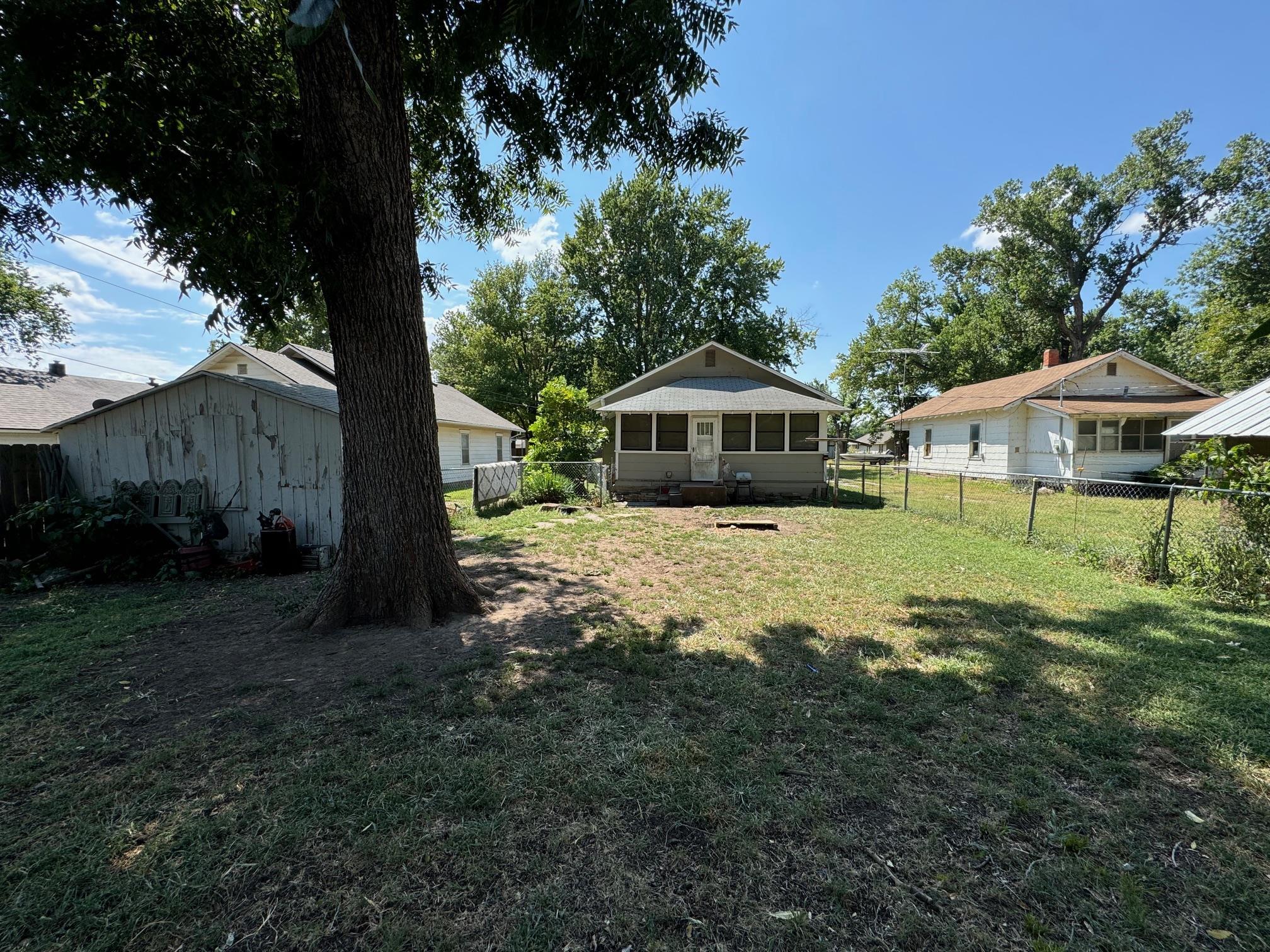 914 S 3rd Street Arkansas City KS 67005