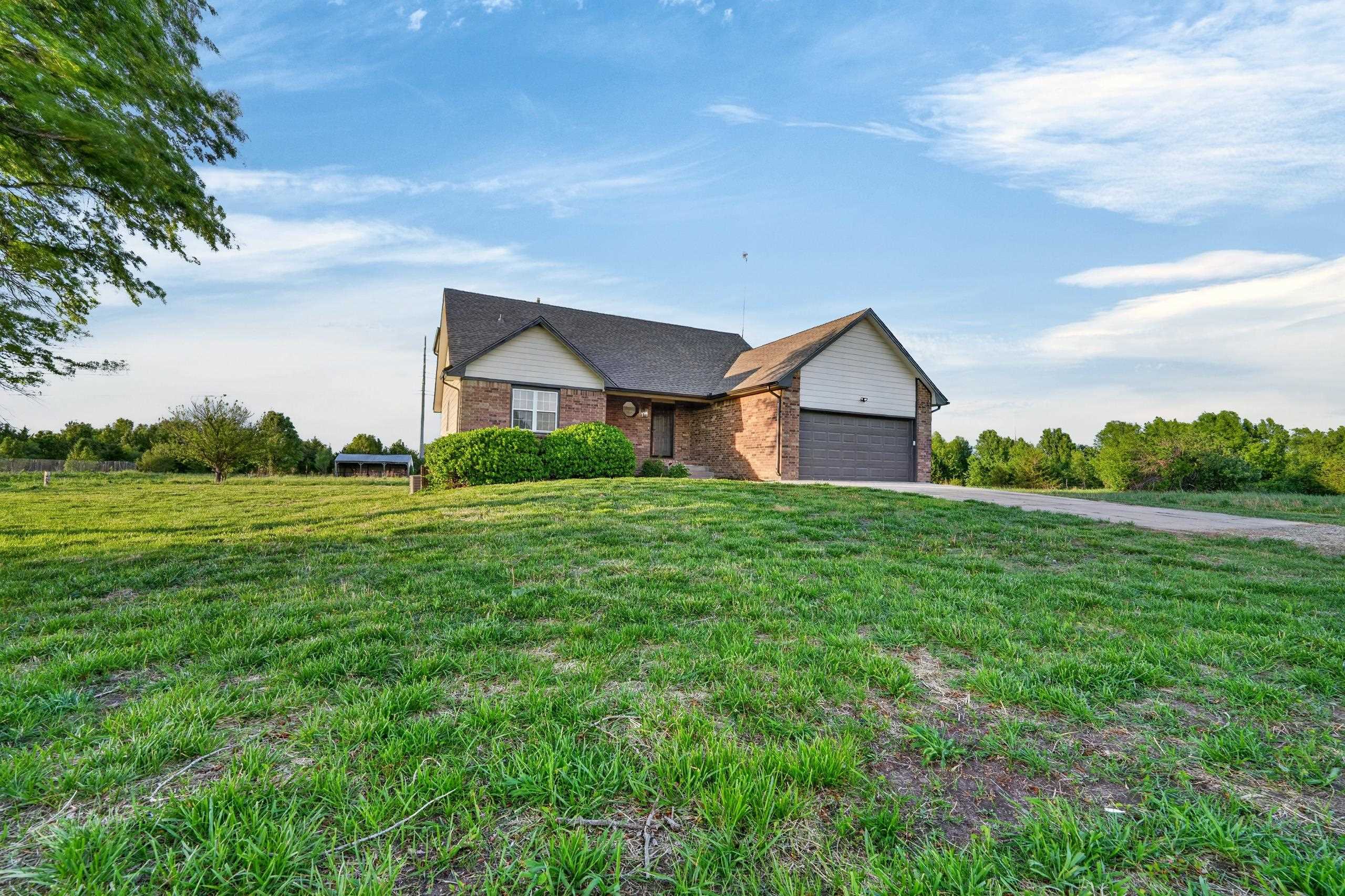 13610 E Deerfield Trail Derby KS 67037