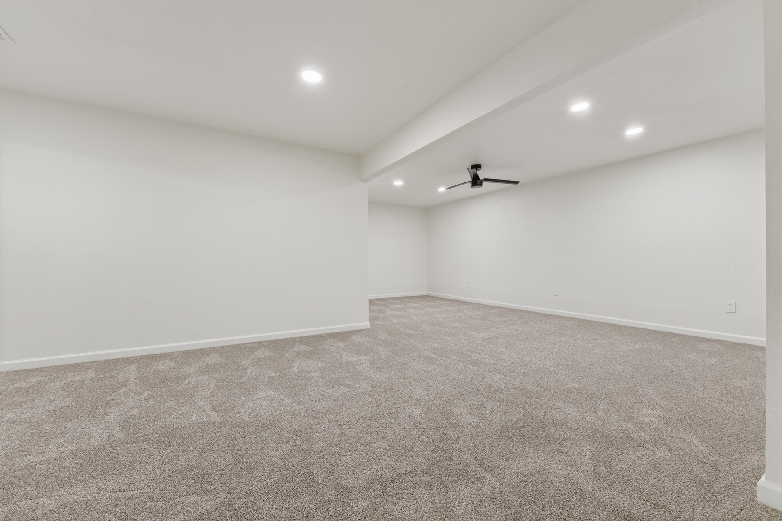 13610 E Deerfield Trail Derby KS 67037