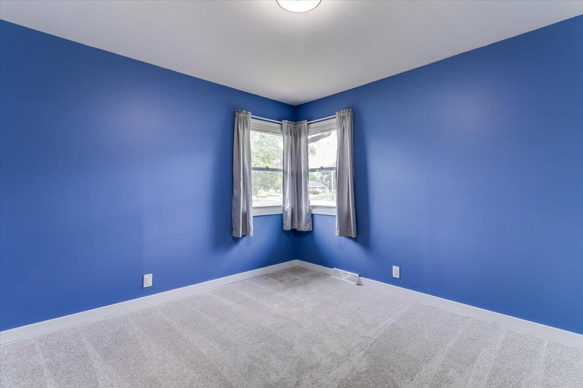 528 Sweezy Halstead KS 67056