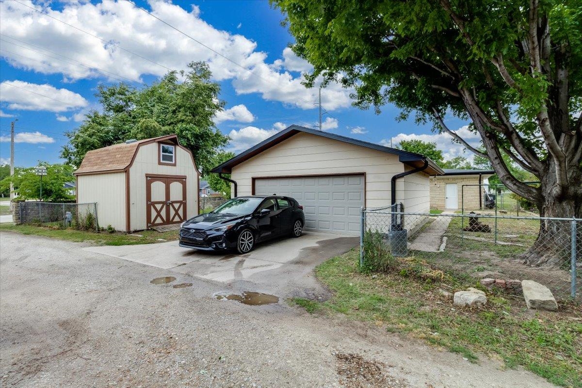528 Sweezy Halstead KS 67056