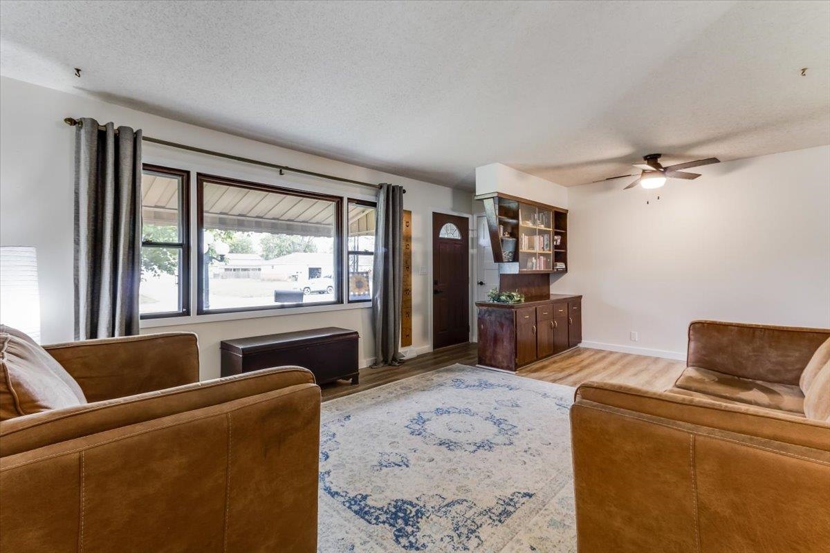 528 Sweezy Halstead KS 67056