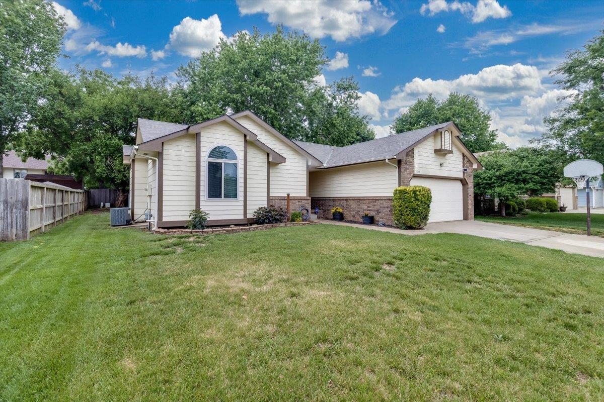1559 N Covington Wichita KS 67212