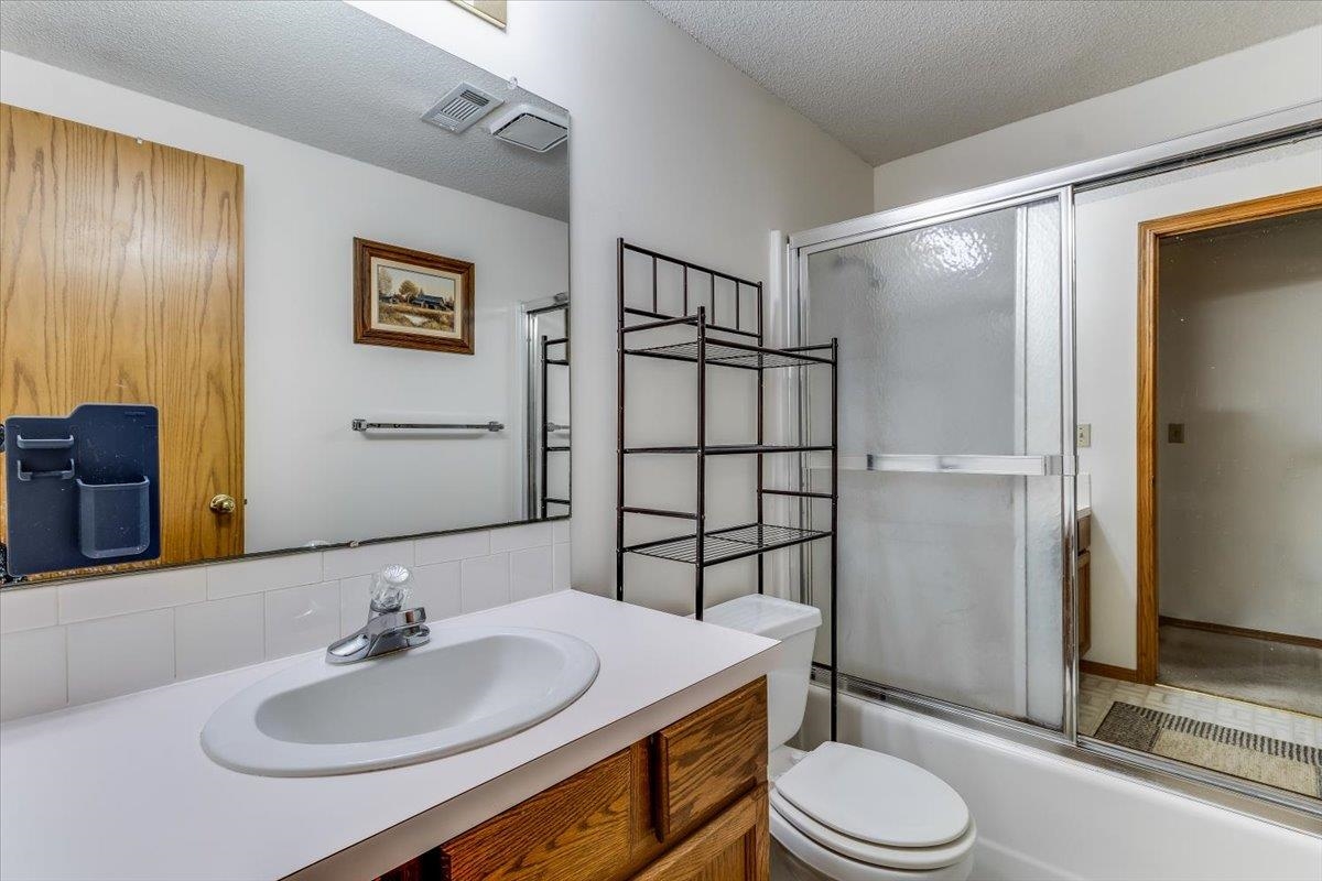 1559 N Covington Wichita KS 67212