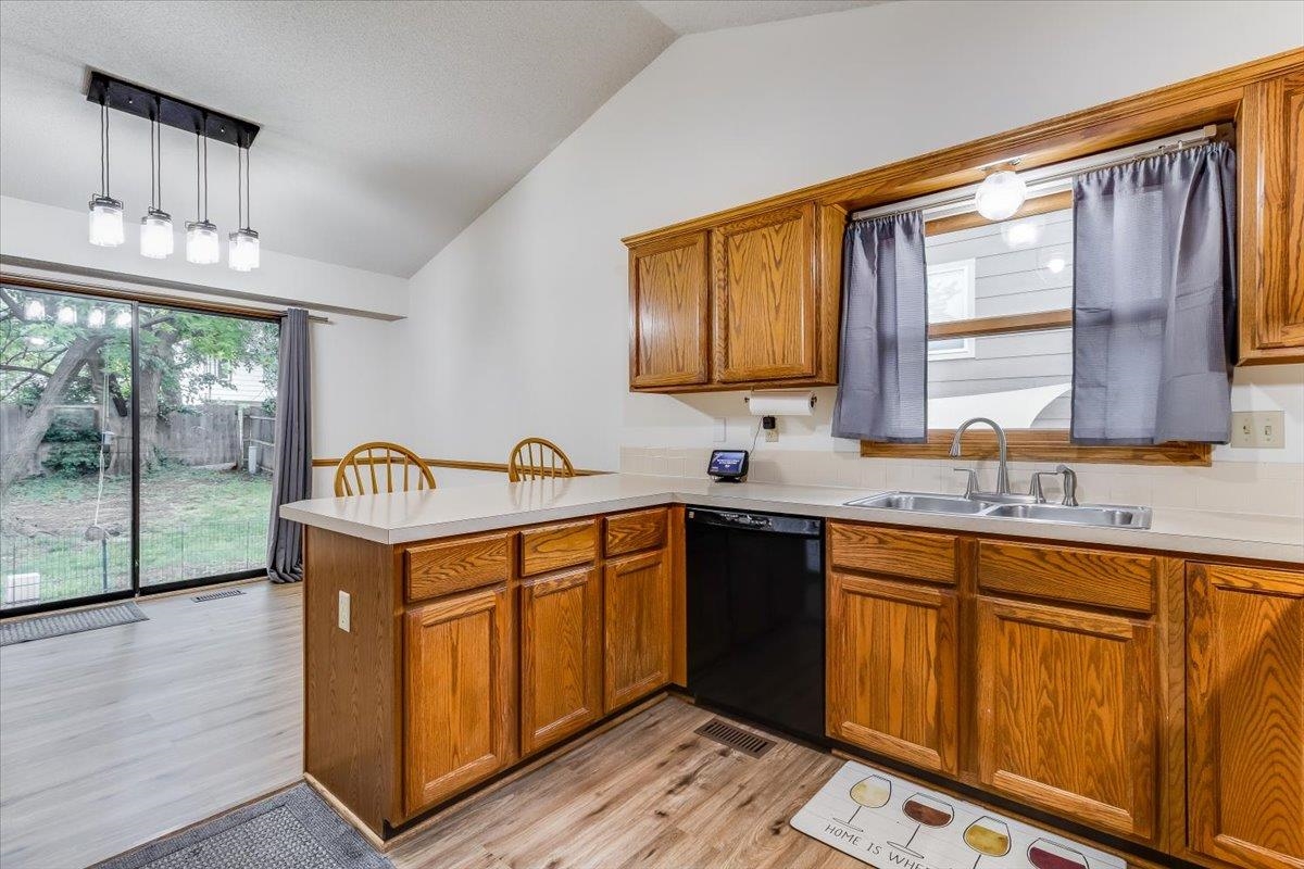1559 N Covington Wichita KS 67212
