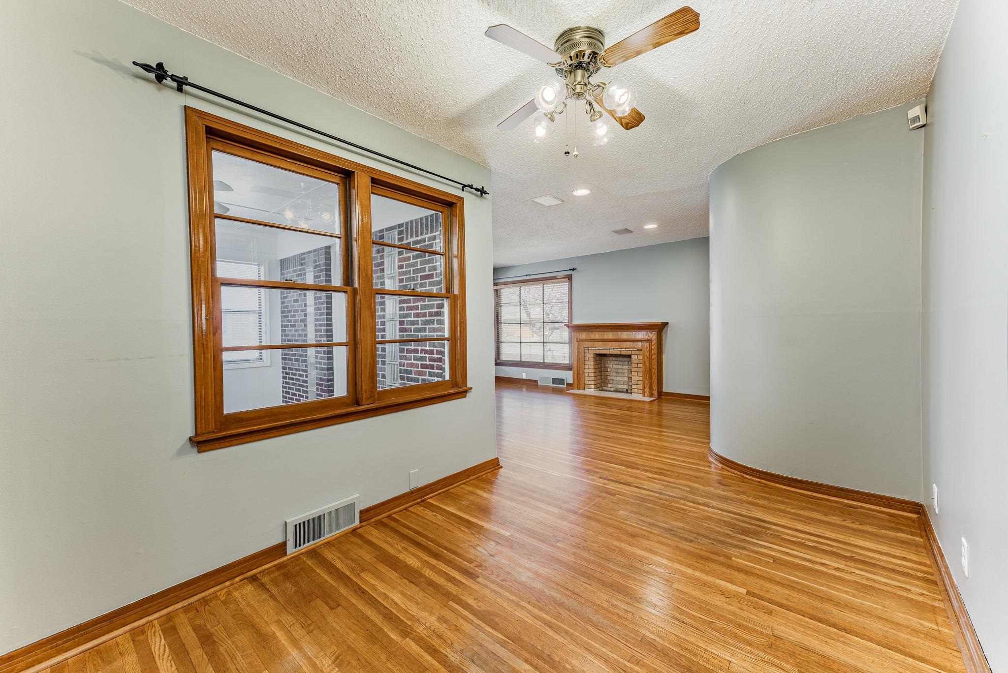 1624 N Perry Avenue Wichita KS 67203