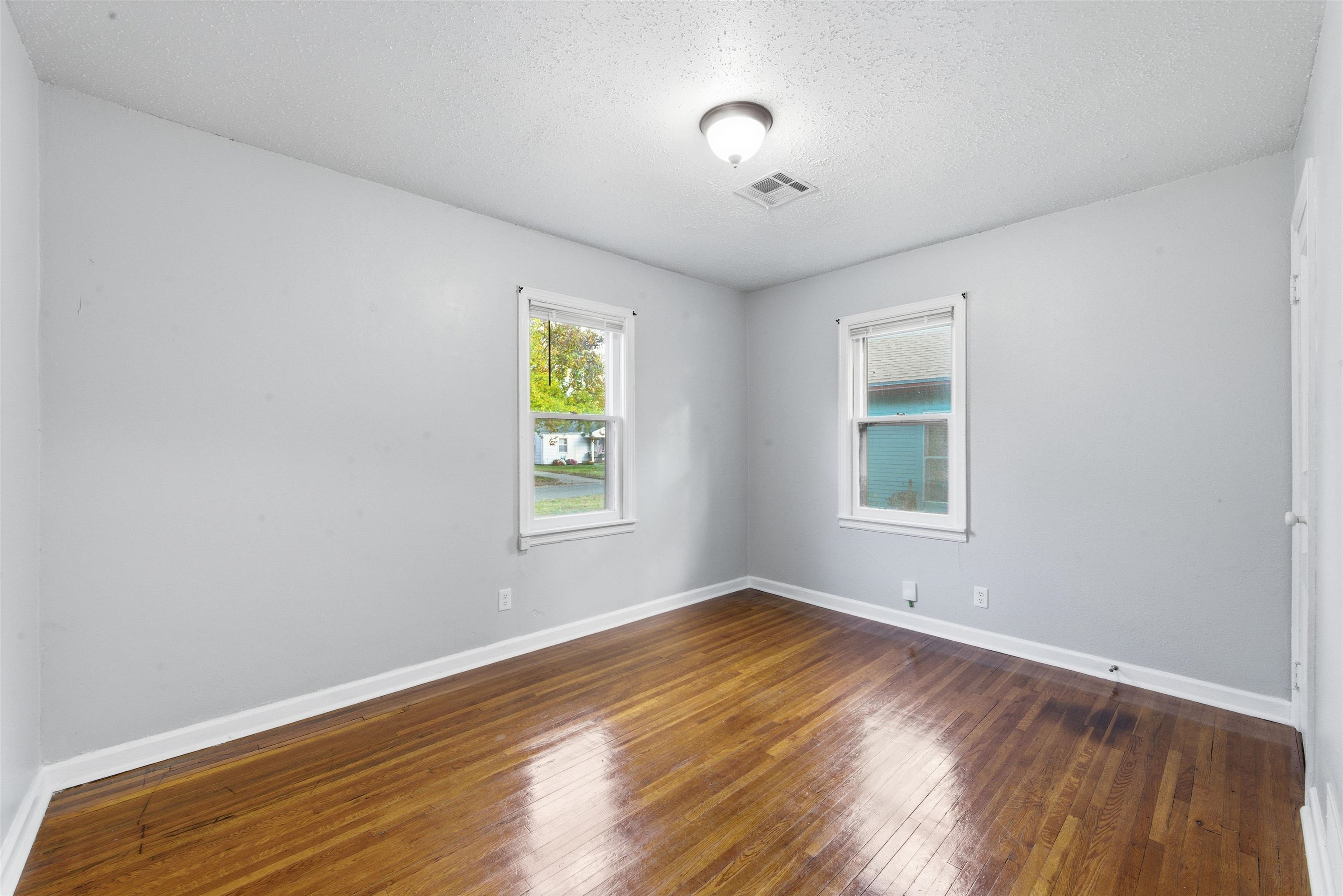 223 S Saint Paul Street Wichita KS 67213