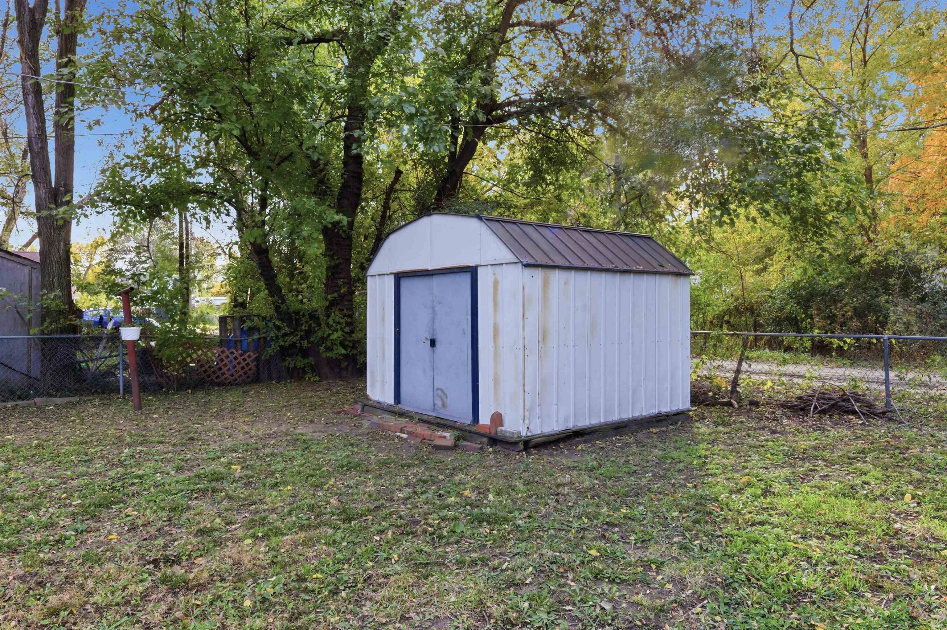 223 S Saint Paul Street Wichita KS 67213