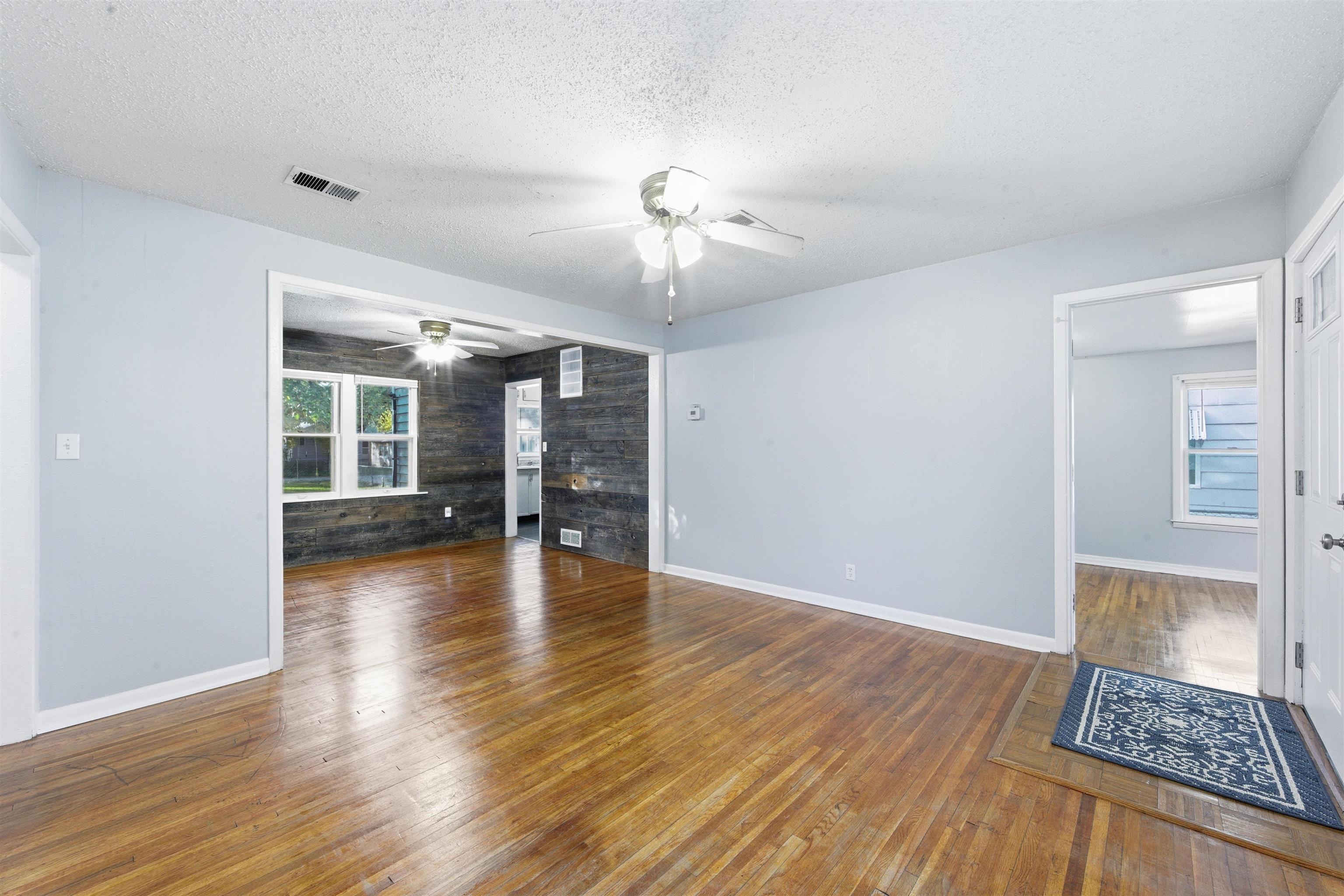 223 S Saint Paul Street Wichita KS 67213