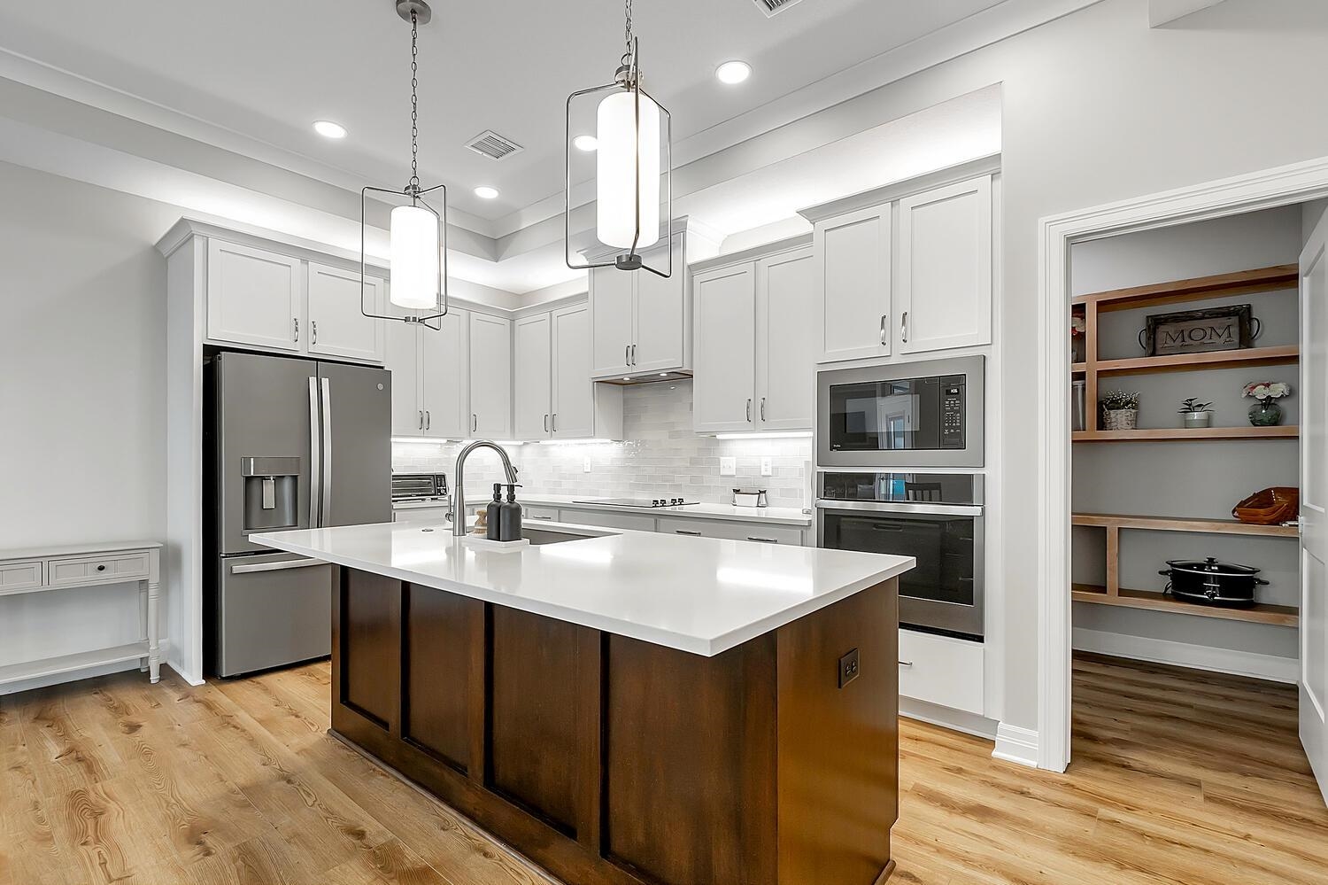 616 E Park Place Andover KS 67002