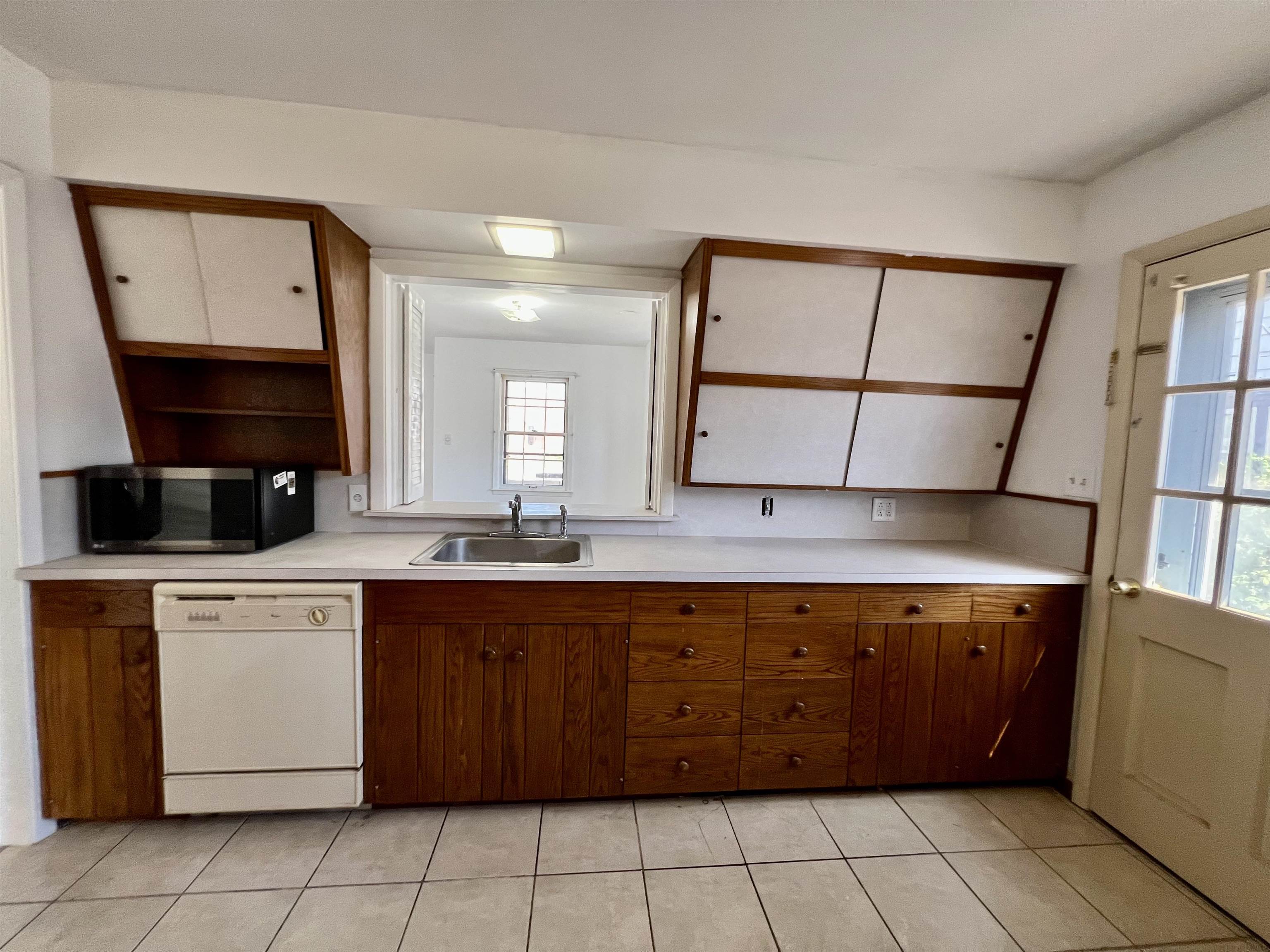 821 E 10th Winfield KS 67005