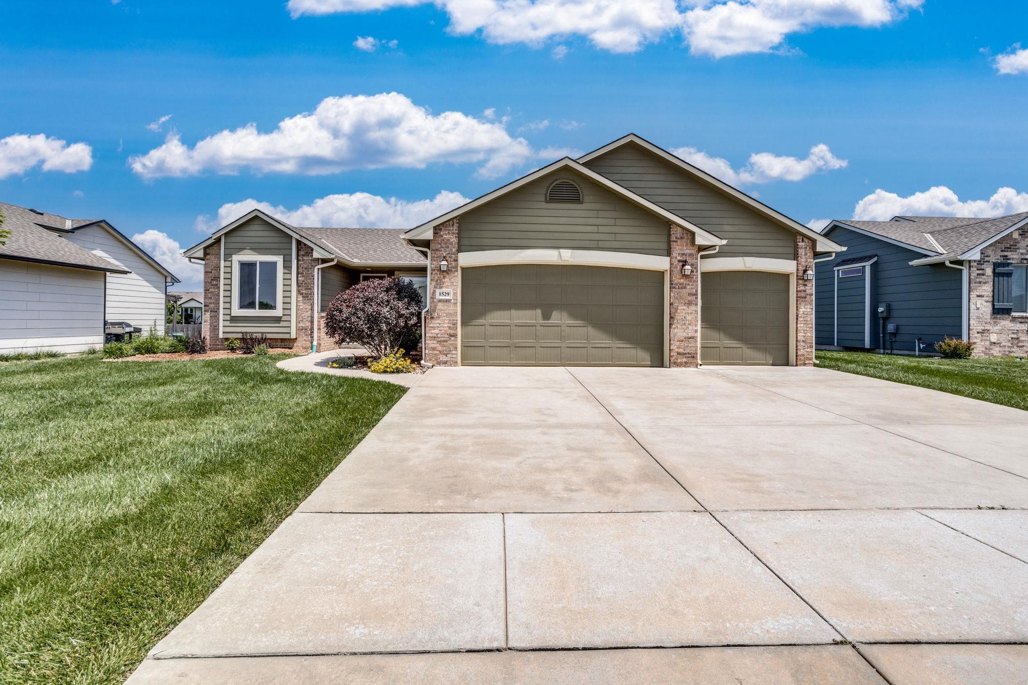 1529 N Aster Street Andover KS 67002-8775