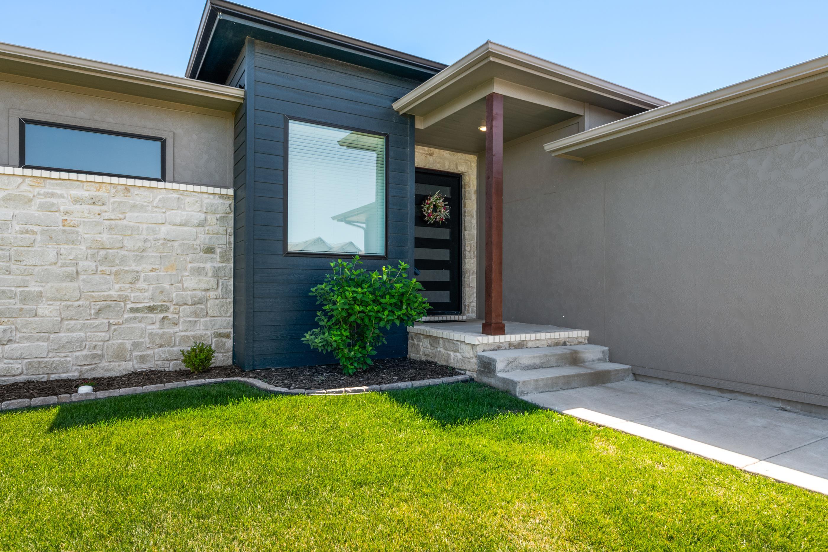 3404 S Capri Wichita KS 67210