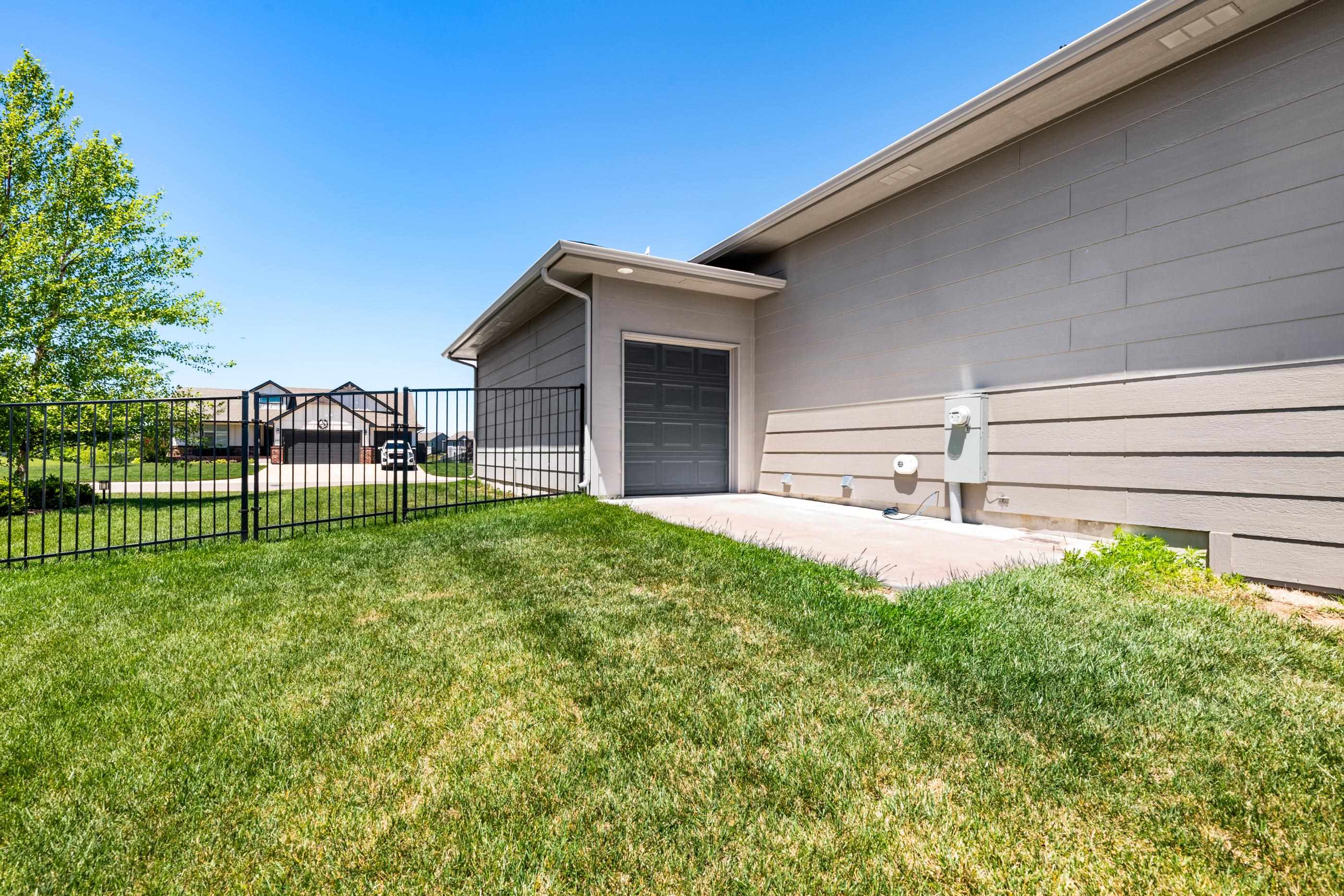 3404 S Capri Wichita KS 67210