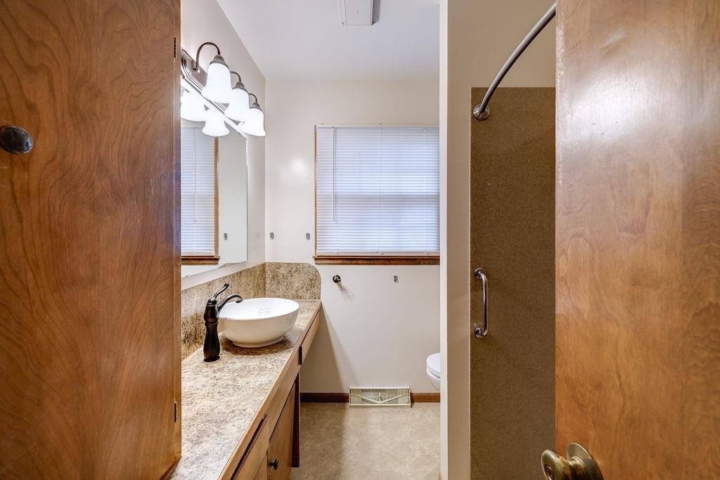 1115 Mound Street Winfield KS 67156
