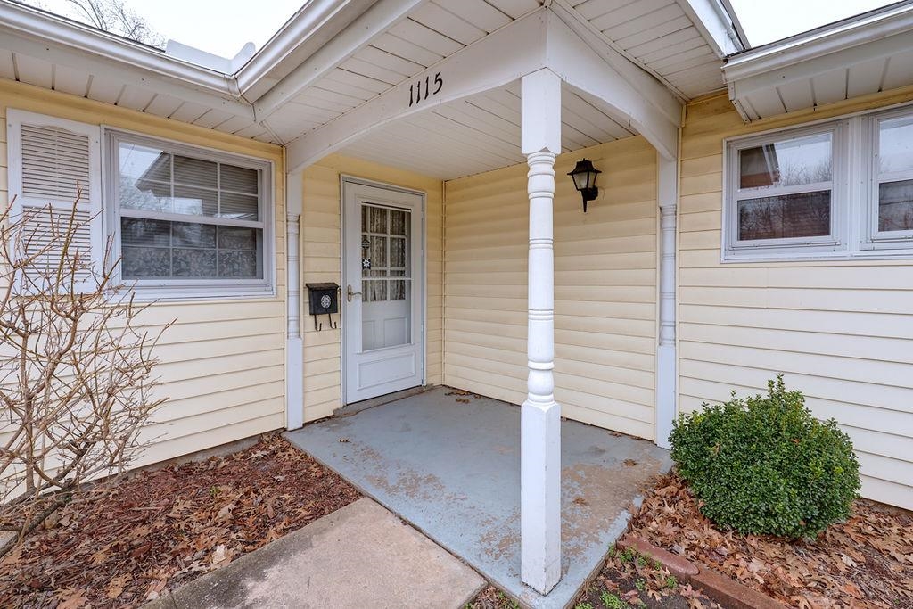 1115 Mound Street Winfield KS 67156