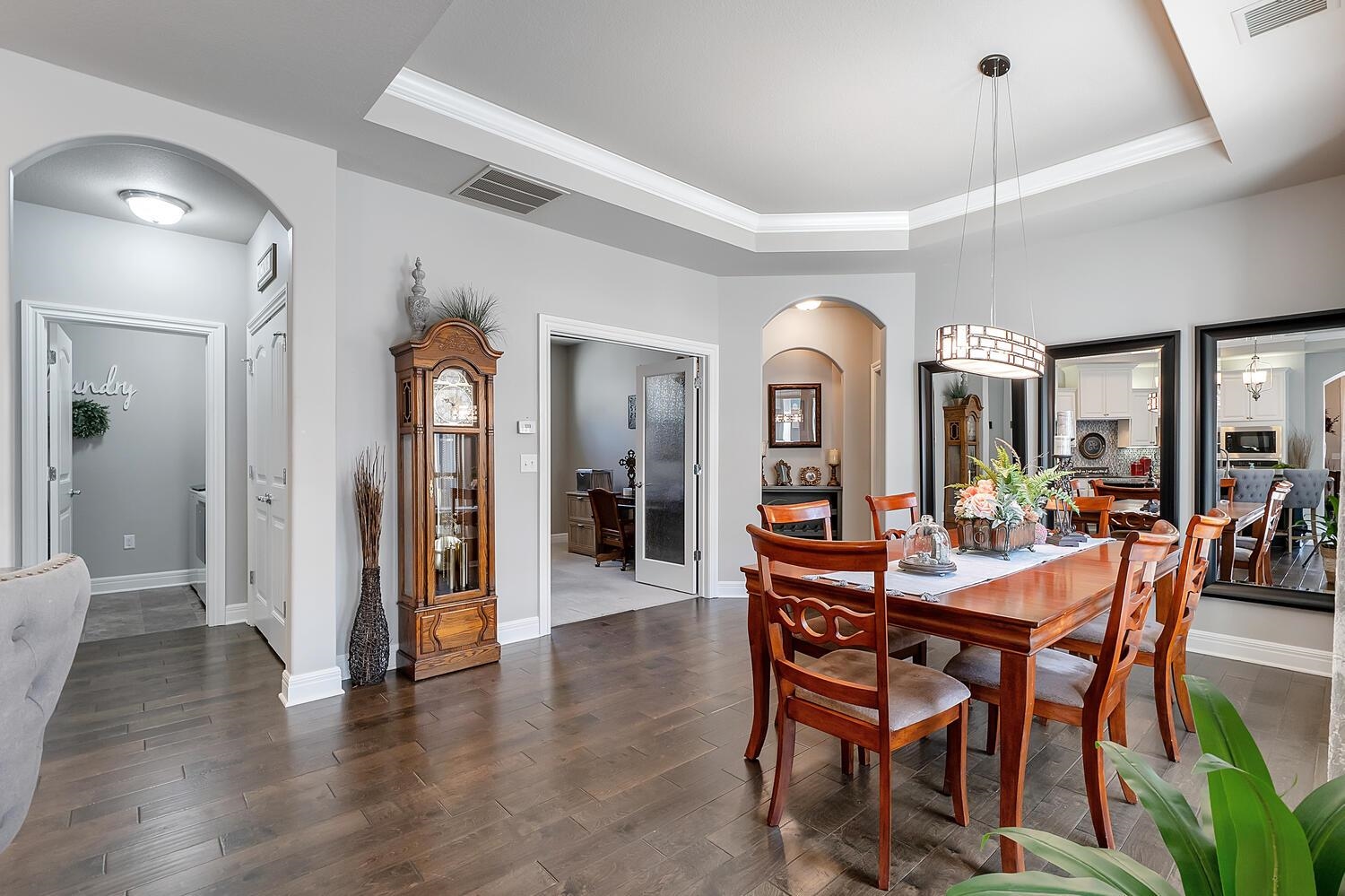 4768 N Prestwick Avenue Bel Aire KS 67226