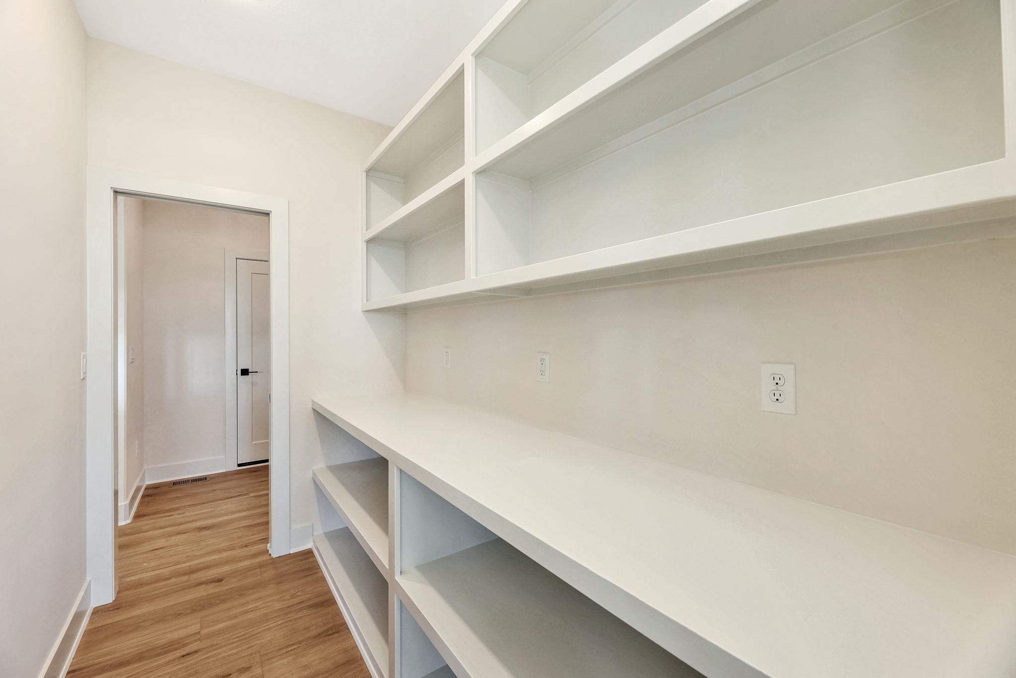 1213 W Lakeway Court Andover KS 67002