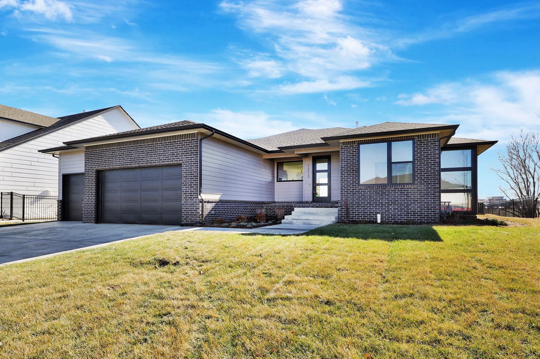 1213 W Lakeway Court Andover KS 67002