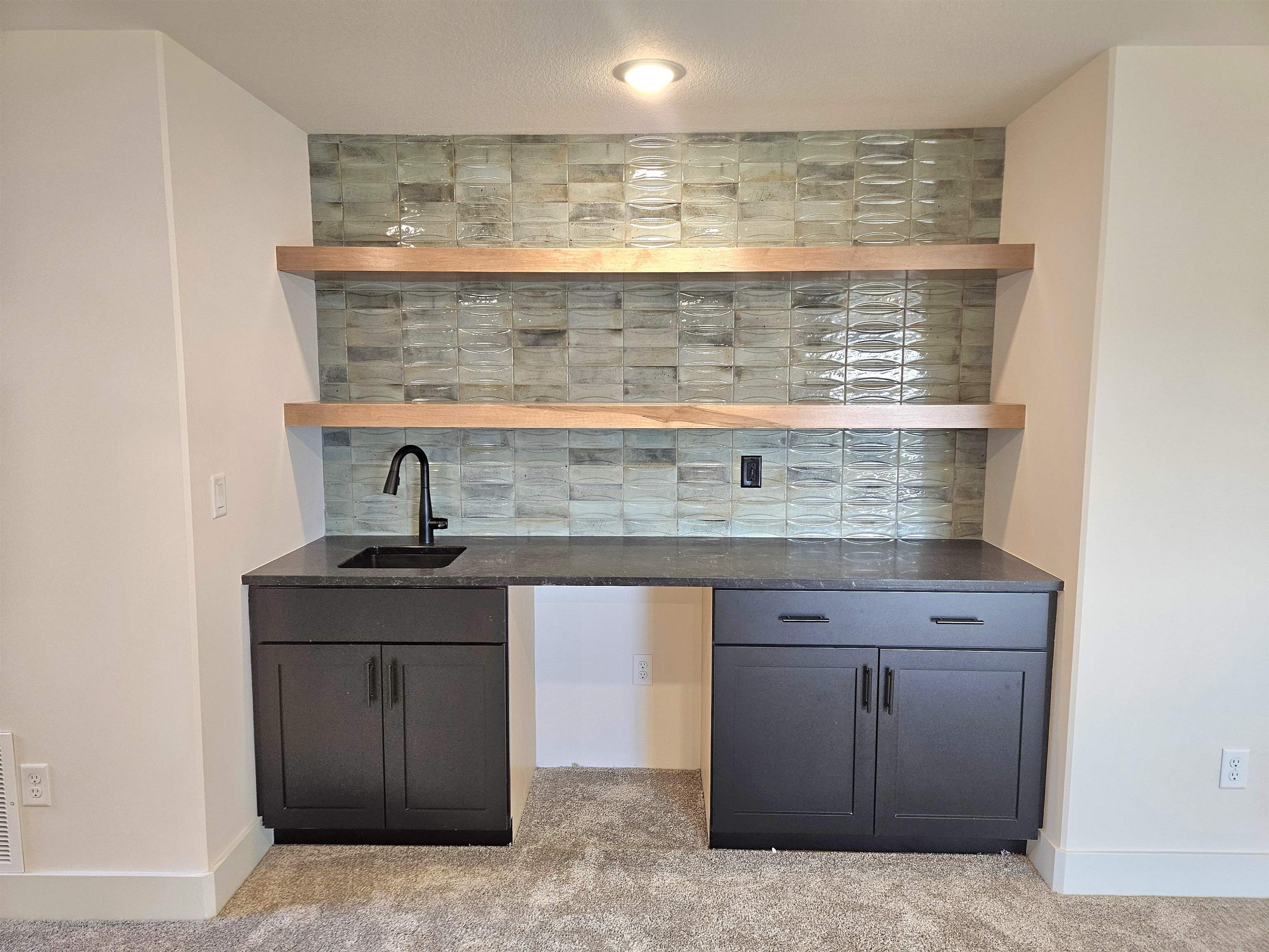 1213 W Lakeway Court Andover KS 67002