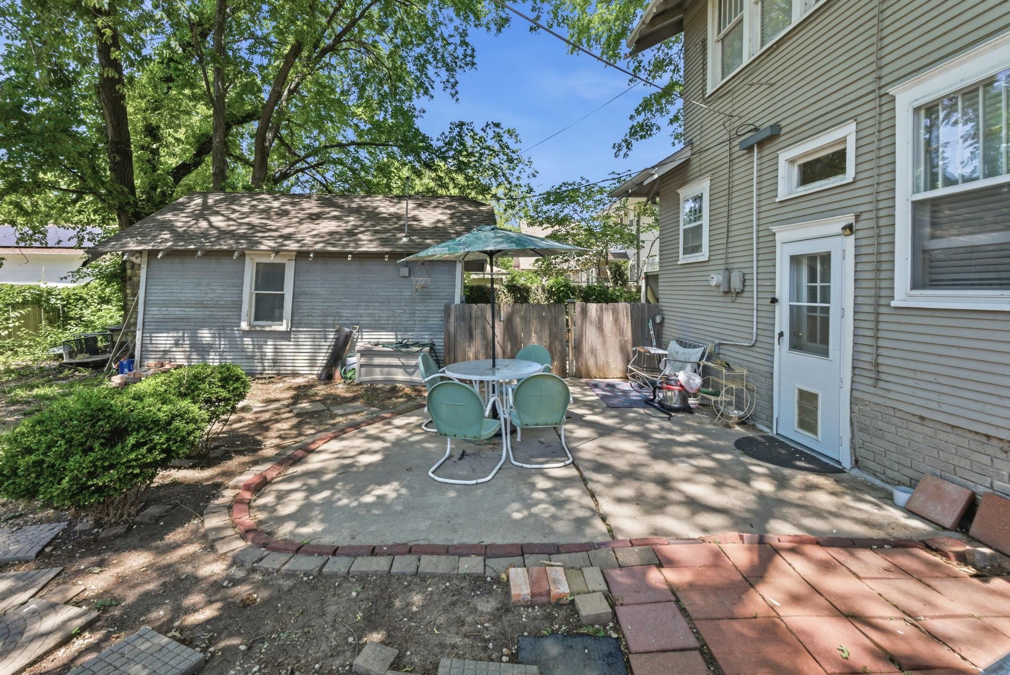 431 N Fountain Wichita KS 67208