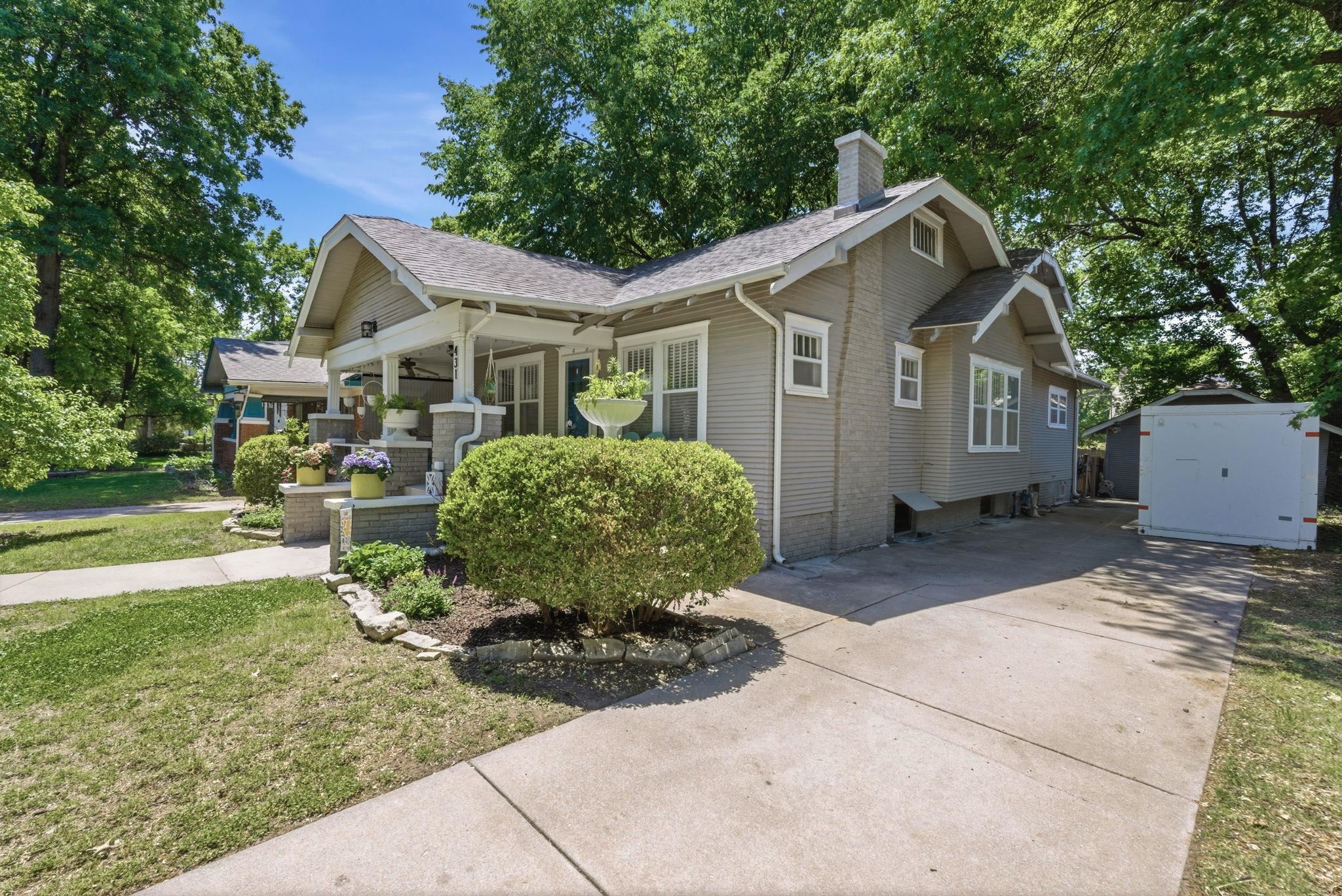 431 N Fountain Wichita KS 67208