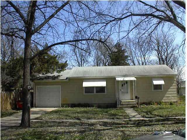 212 Spruce Halstead KS 67056