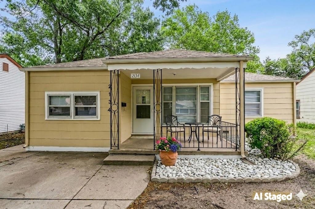 2134 S Poplar Wichita KS 67211