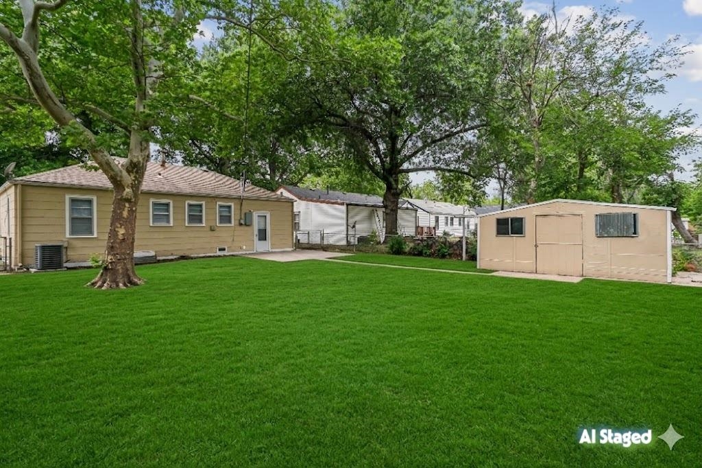 2134 S Poplar Wichita KS 67211