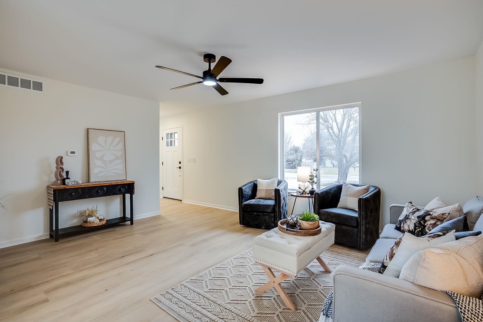 11723 E Fireside Lane Derby KS 67037-8744