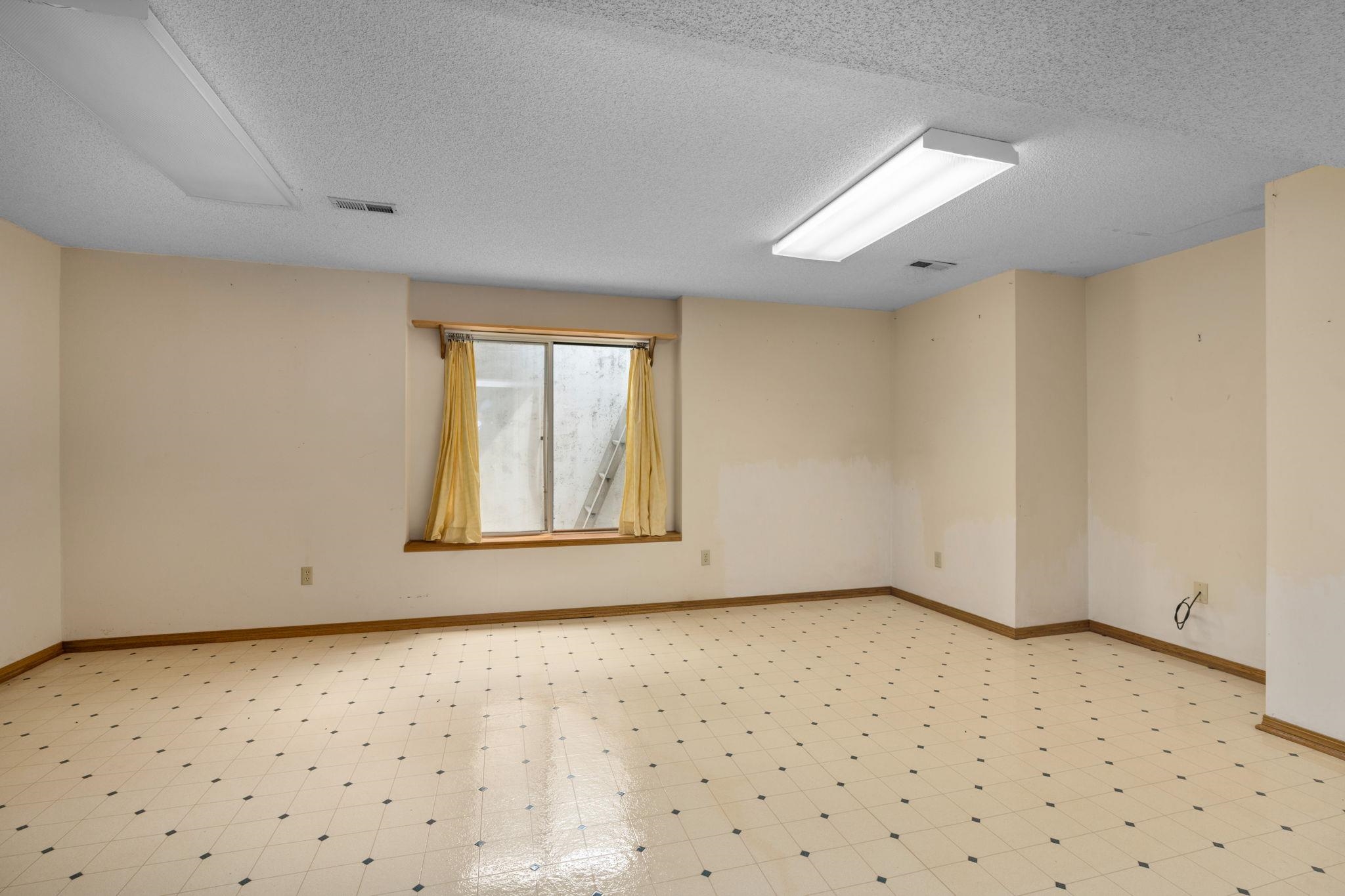 919 W Cedarwood Court Andover KS 67002