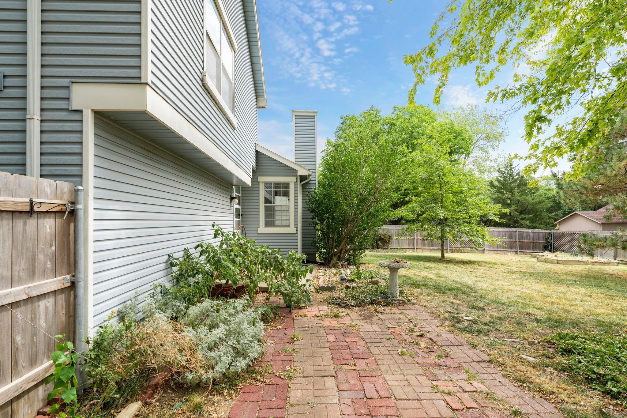 919 W Cedarwood Court Andover KS 67002
