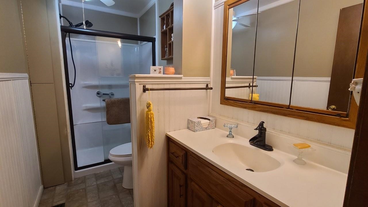 404 E 13th Street Harper KS 67058