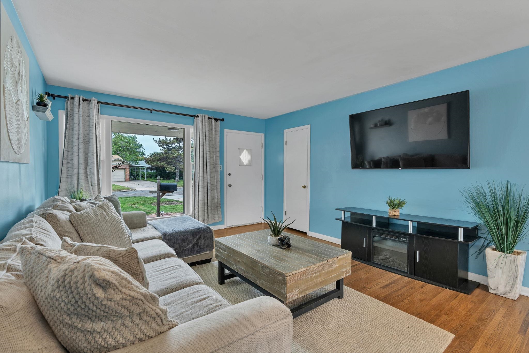 2534 N Halstead Wichita KS 67204