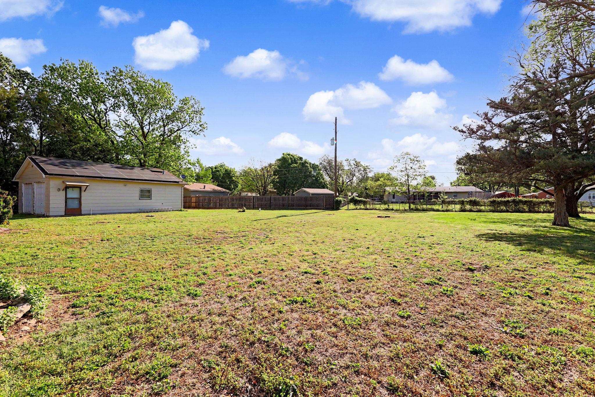 2850 N Meridian Avenue Wichita KS 67204