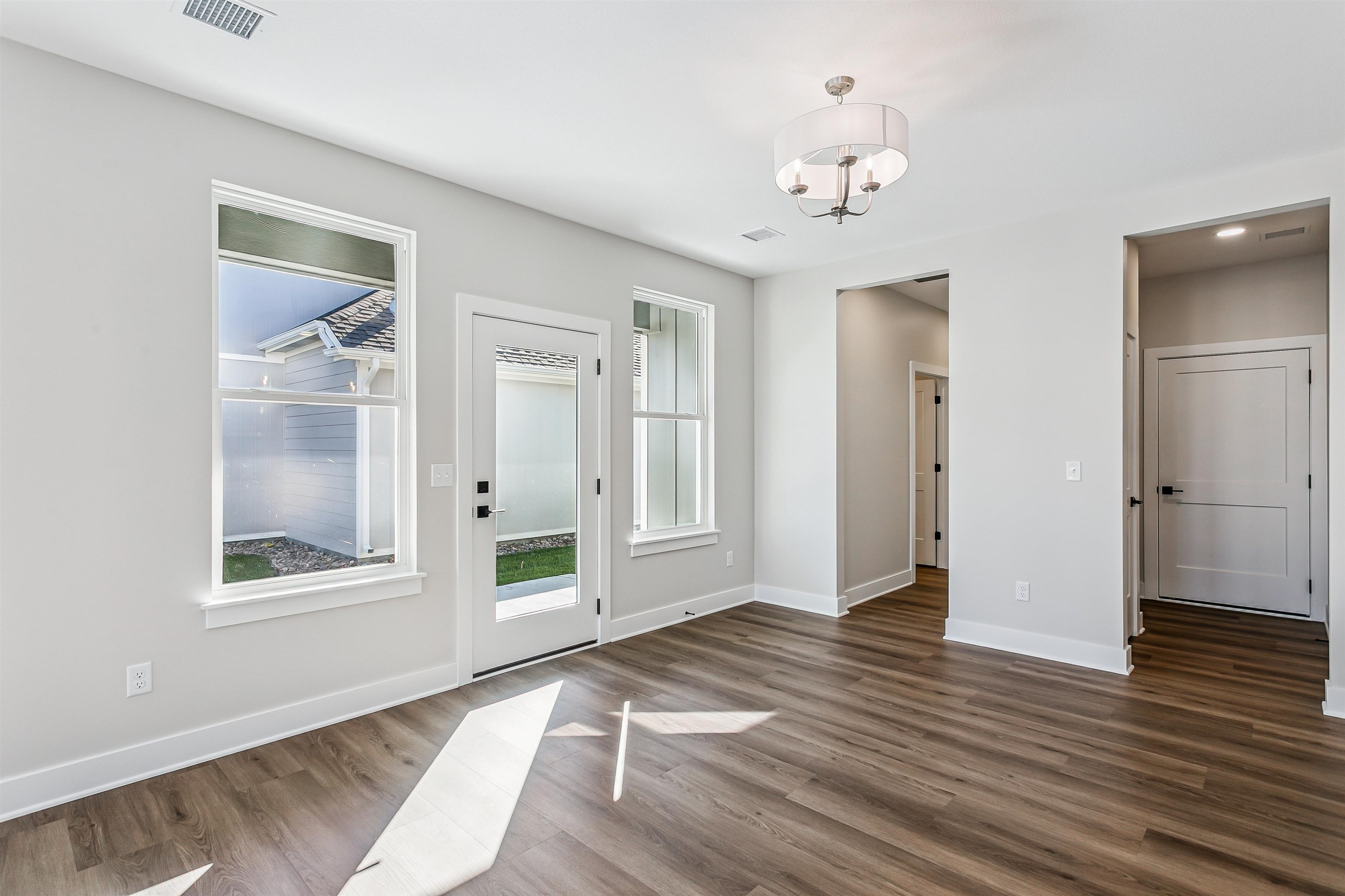 313 W Boxthorn Andover KS 67002