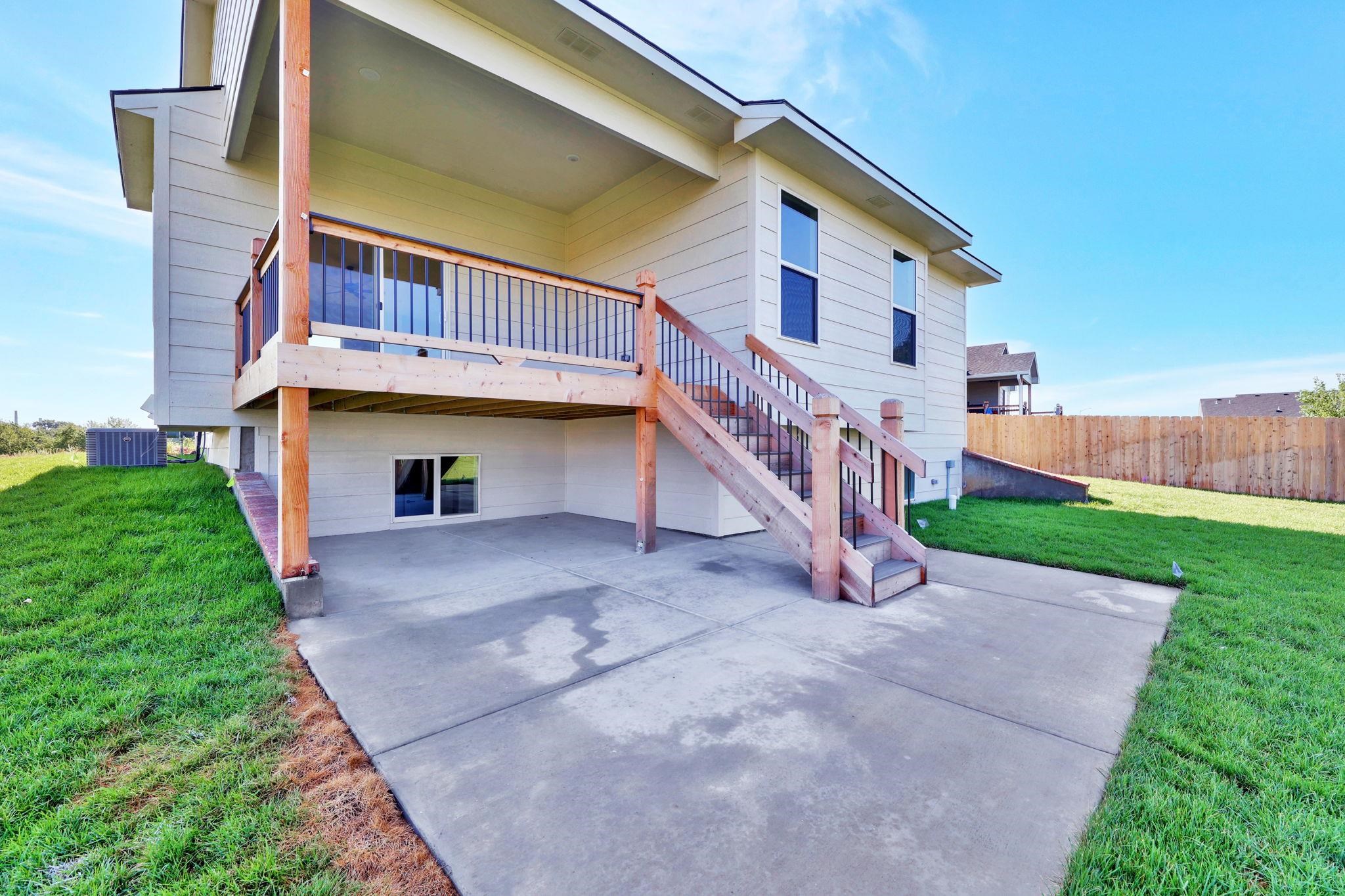 118 E Poplar Court Goddard KS 67052