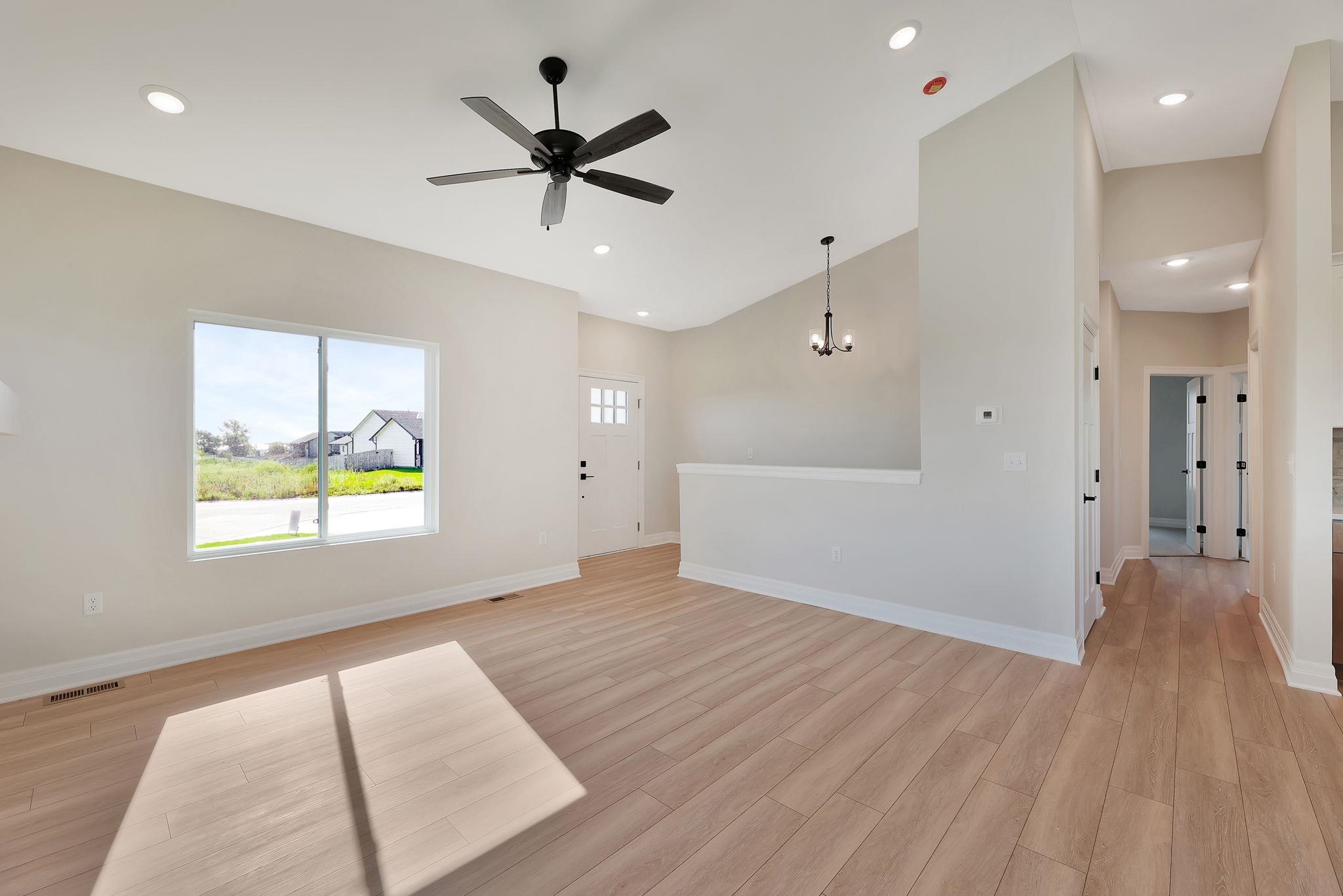 118 E Poplar Court Goddard KS 67052