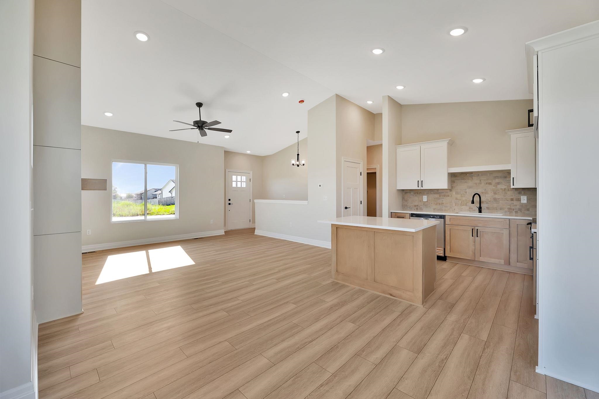 118 E Poplar Court Goddard KS 67052