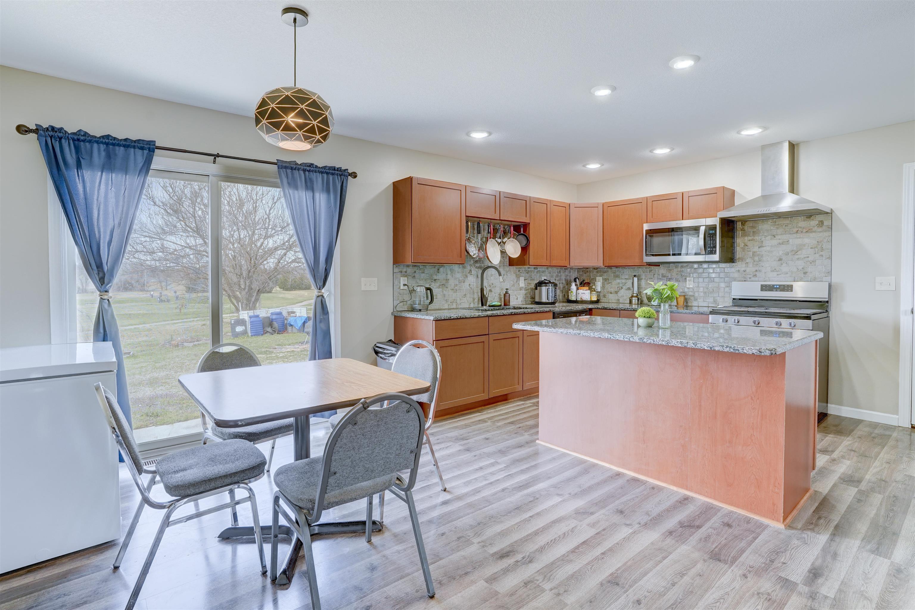 4221 Quail Ridge Drive Winfield KS 67156