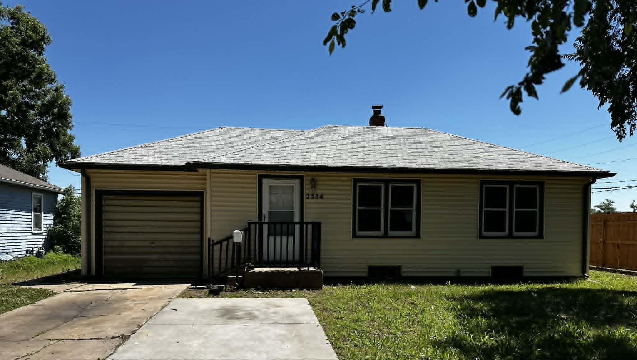 2334 S Greenwood Street Wichita KS 67211