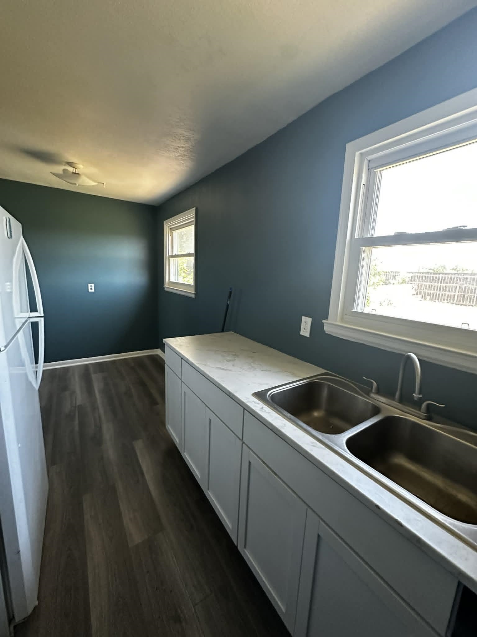 2334 S Greenwood Street Wichita KS 67211