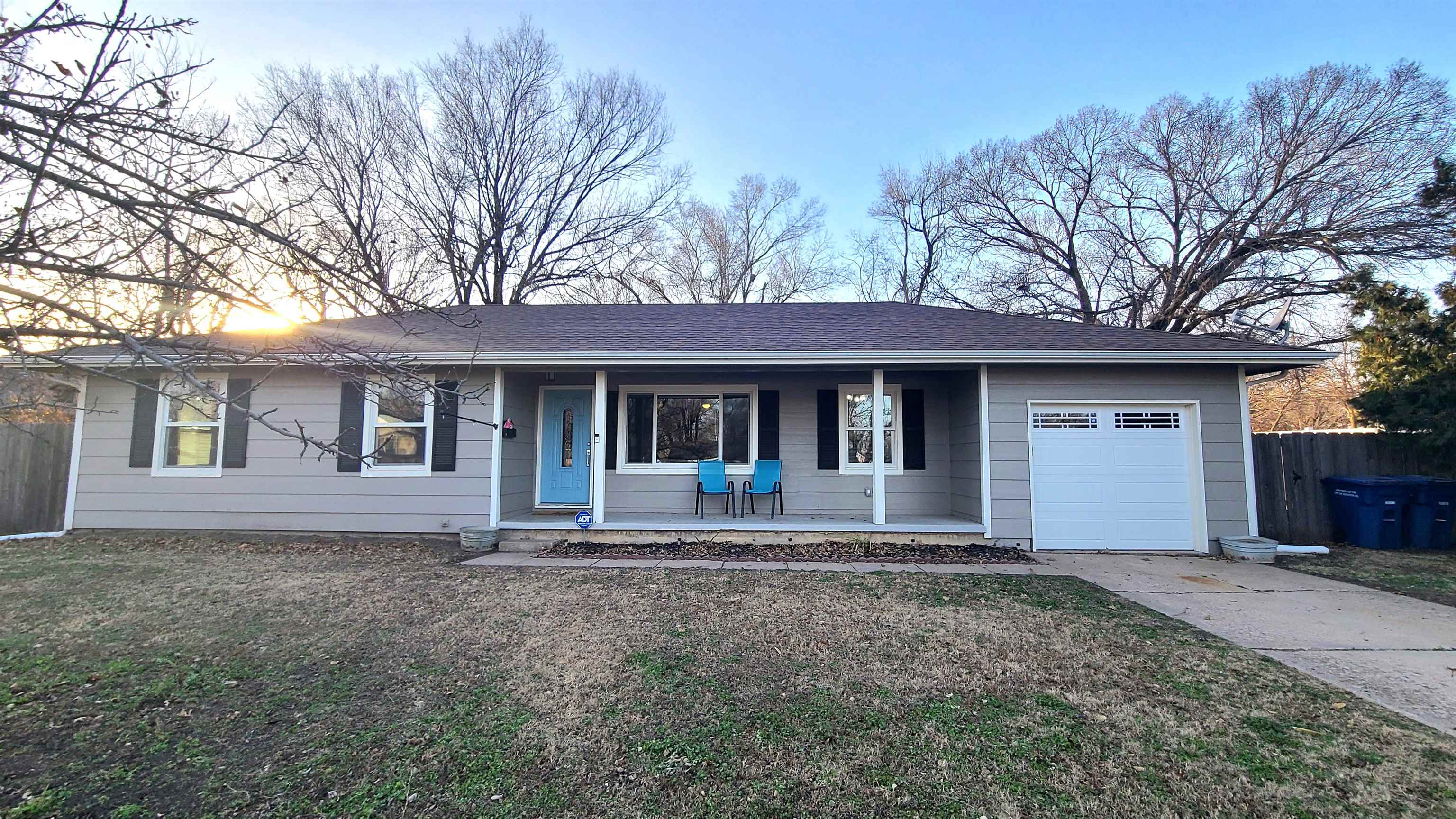 1923 Robbins Street Augusta KS 67010